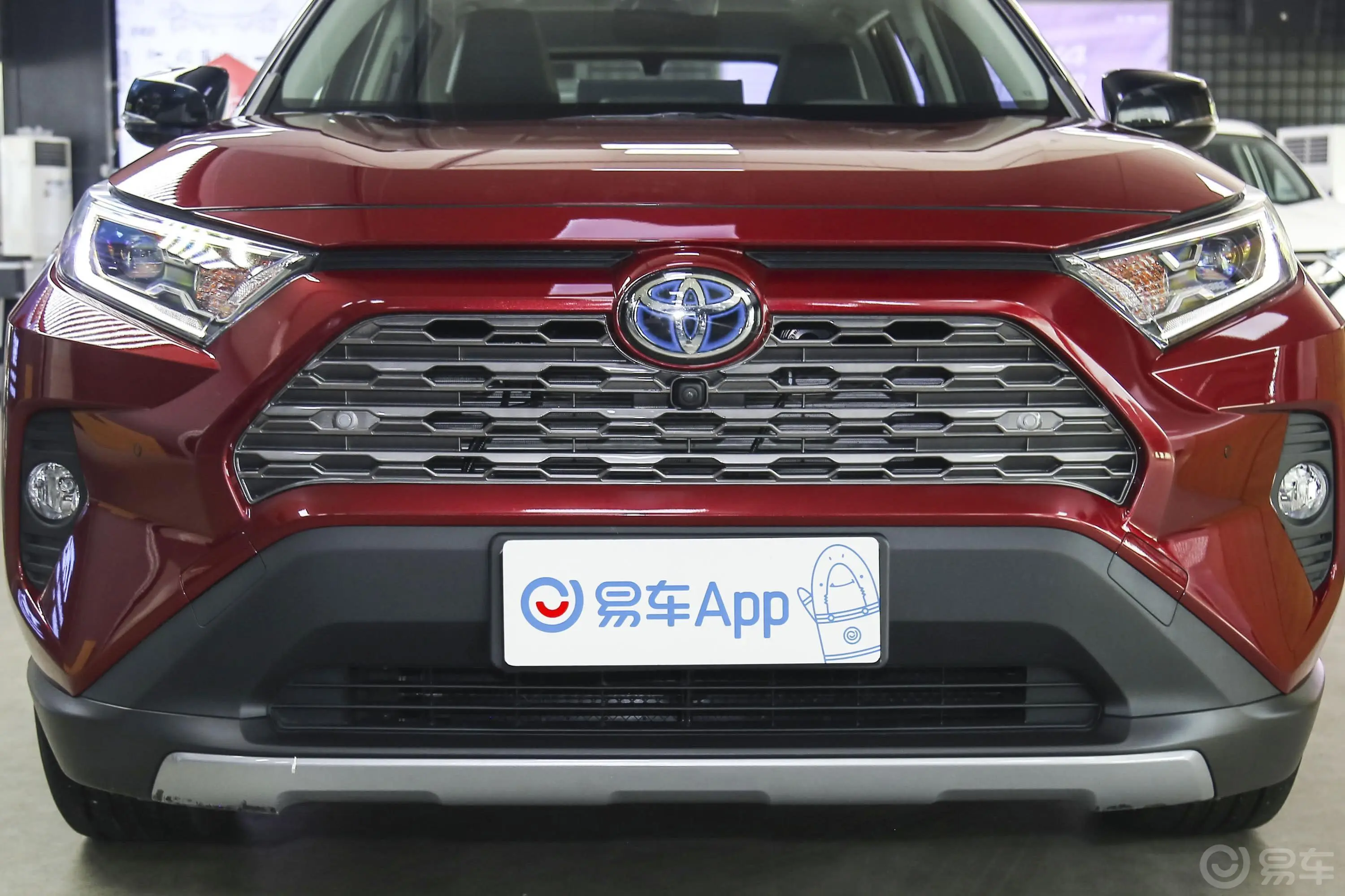 RAV4荣放双擎 2.5L E-CVT 四驱 旗舰版外观