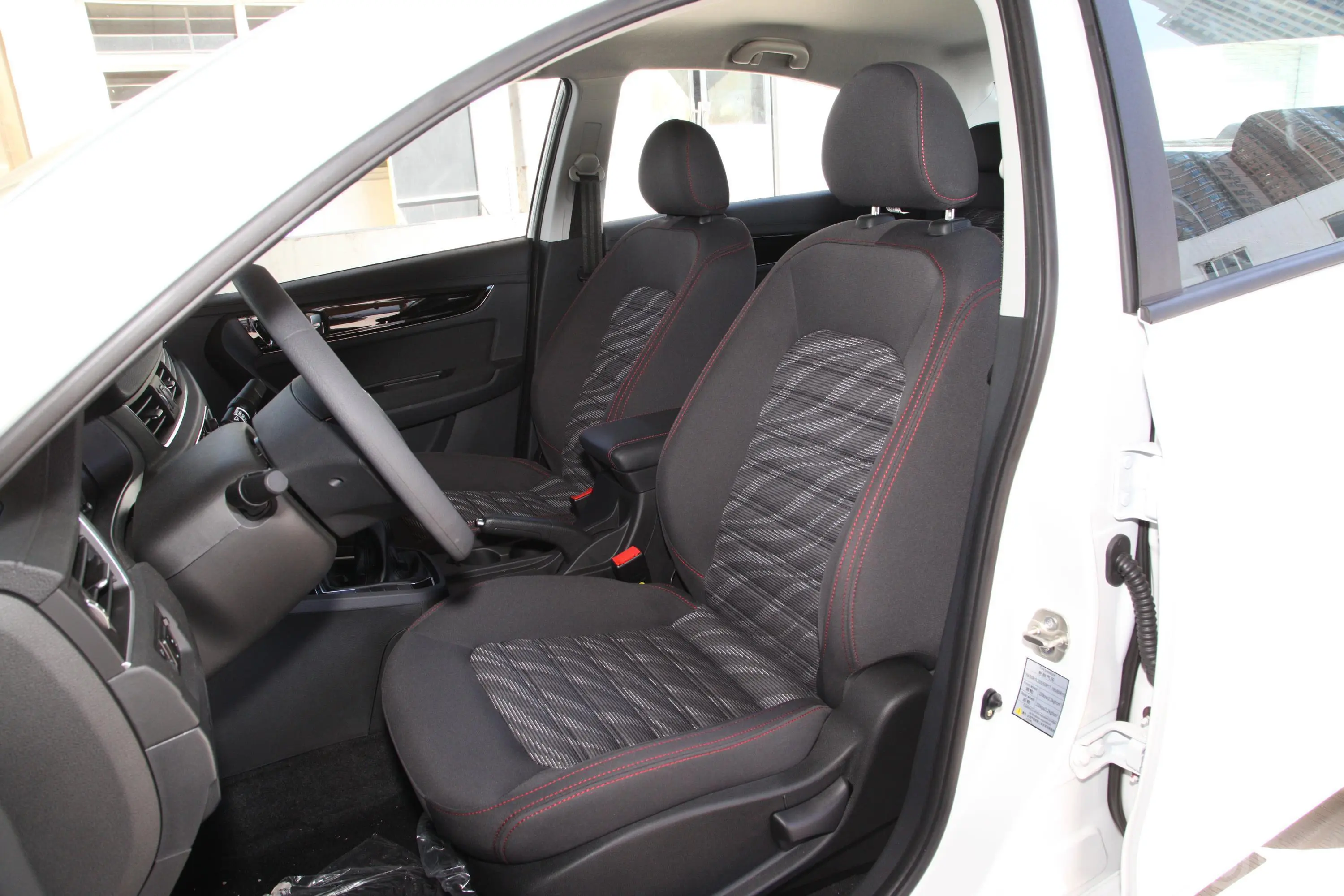 景逸S501.6L 手动 豪华型 国VI驾驶员座椅