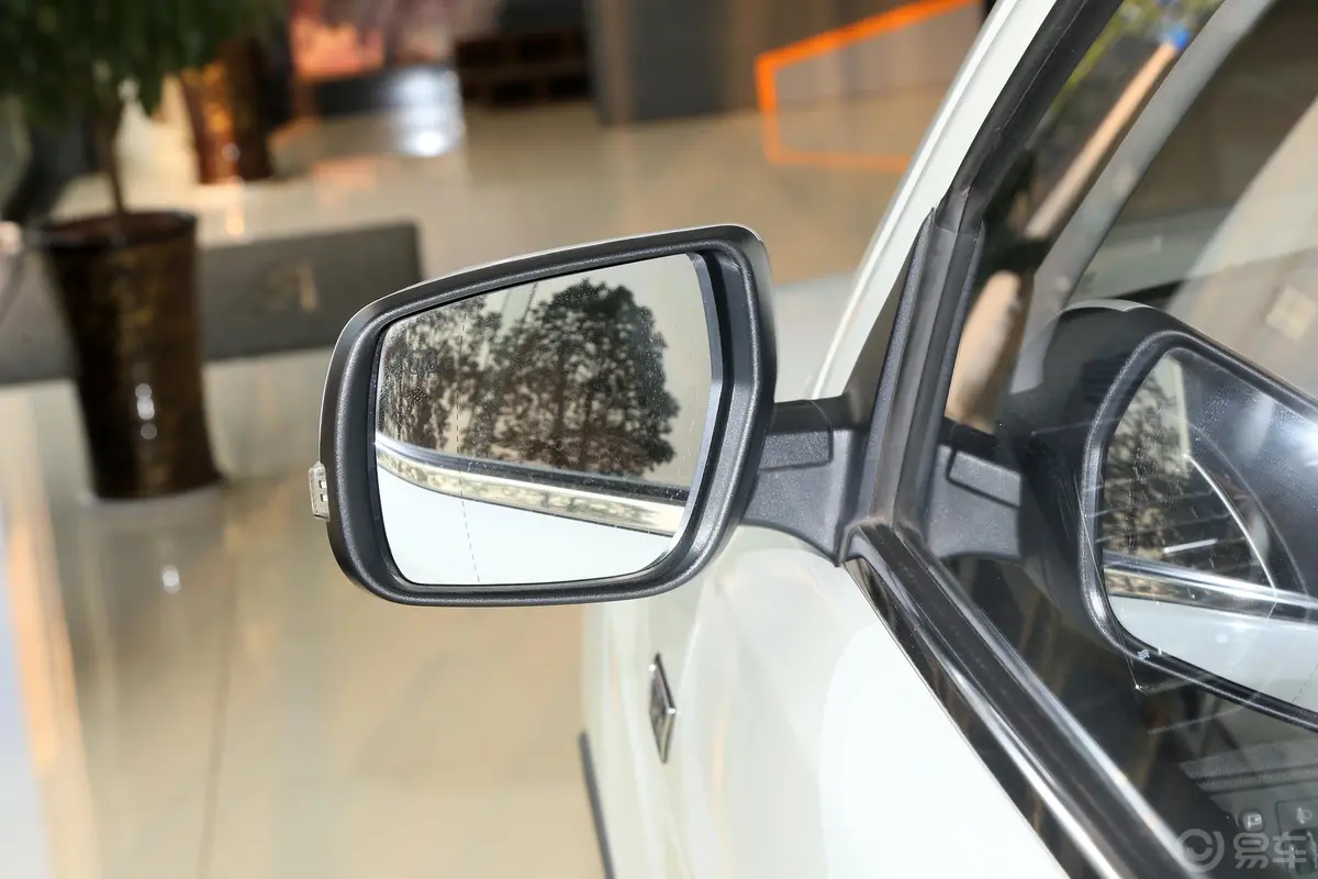 长安欧尚CX70CX70T 1.5T 手动 尊擎版后视镜镜面