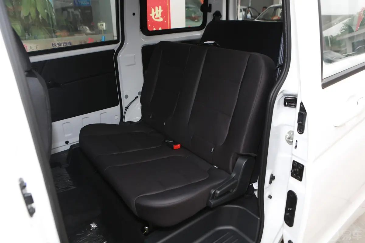 欧诺S欧诺S 1.5L 手动 基本版 国VI后排座椅