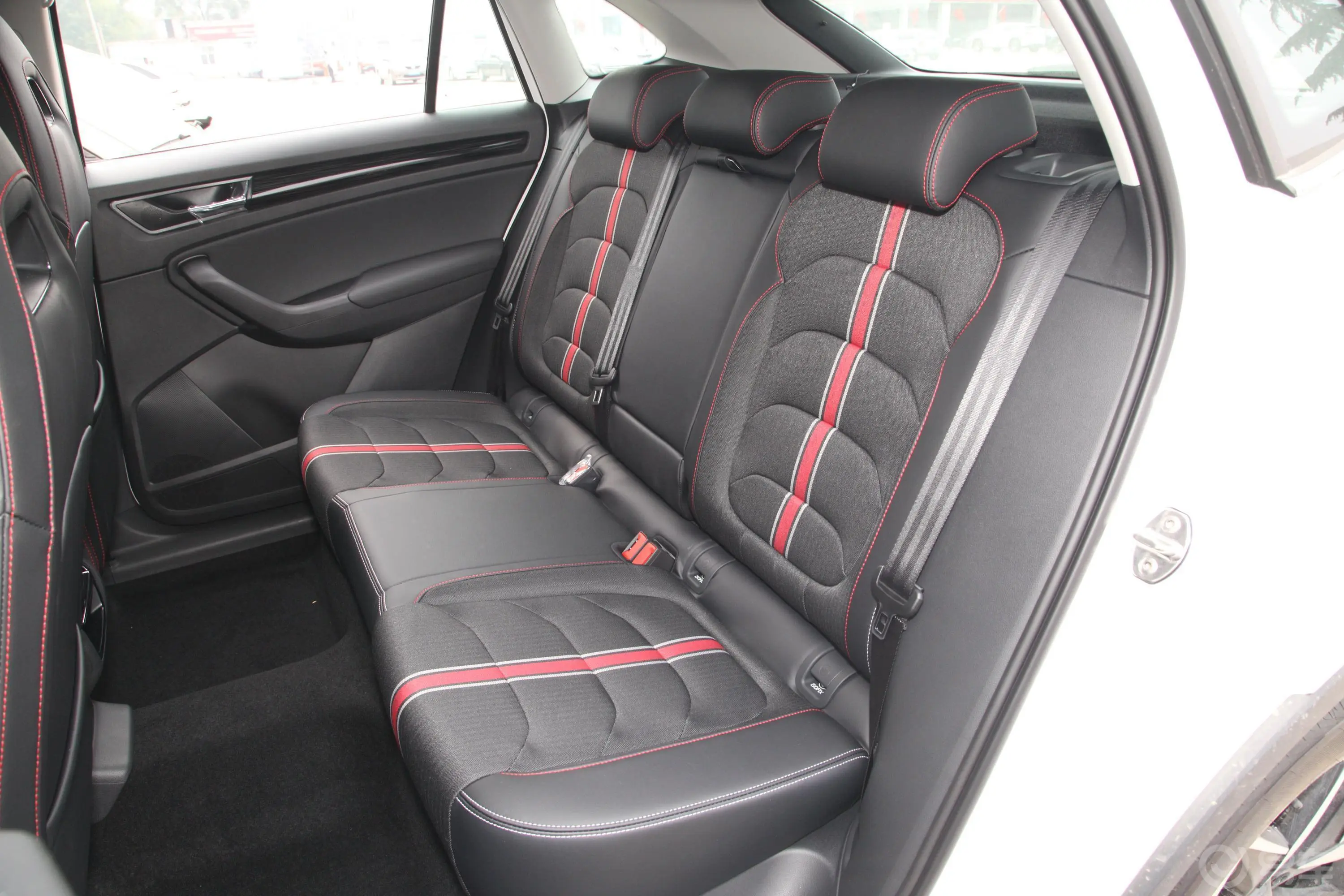 柯迪亚克GTTSI330 双离合 两驱 舒适版 国VI后排座椅