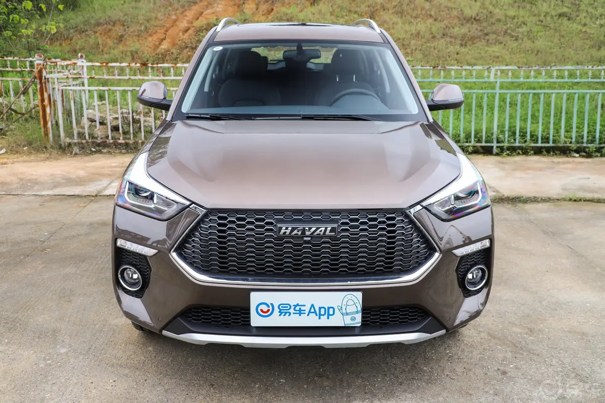 哈弗H6 Coupe1.5GDIT 双离合 两驱 豪华智联版 国VI外观