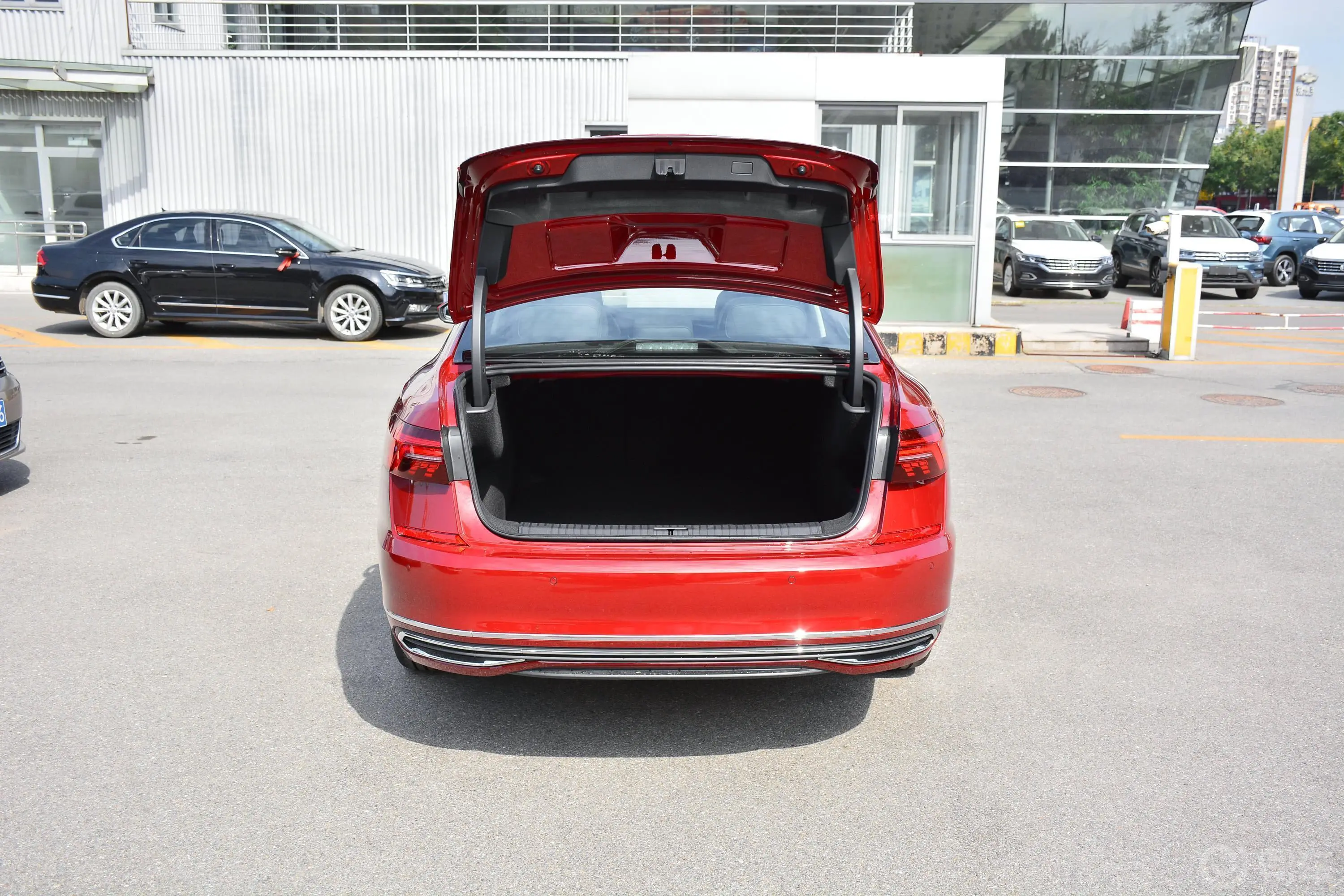 帕萨特330TSI 双离合 豪华版 国VI空间