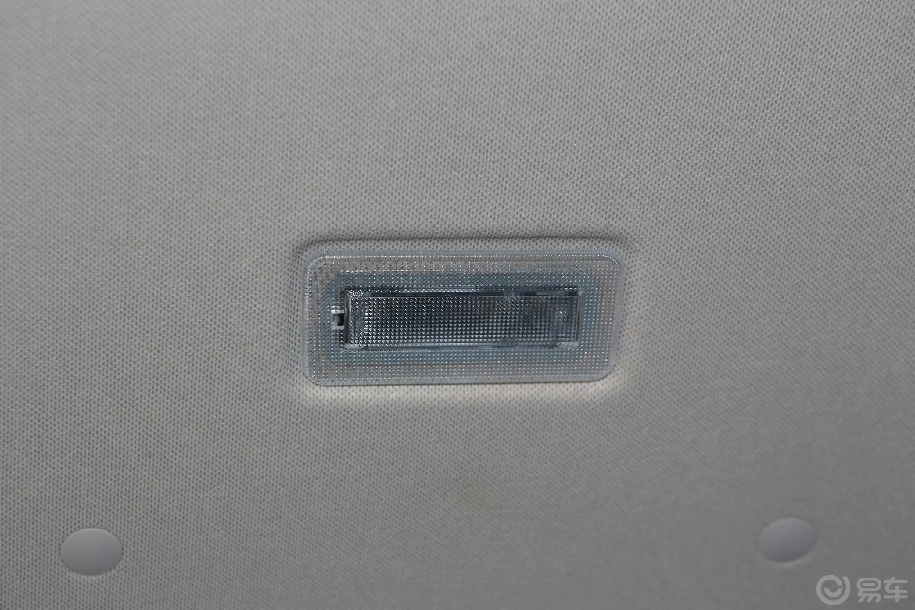 图雅诺S 2.8T 手动 两驱 商运版 长轴空间
