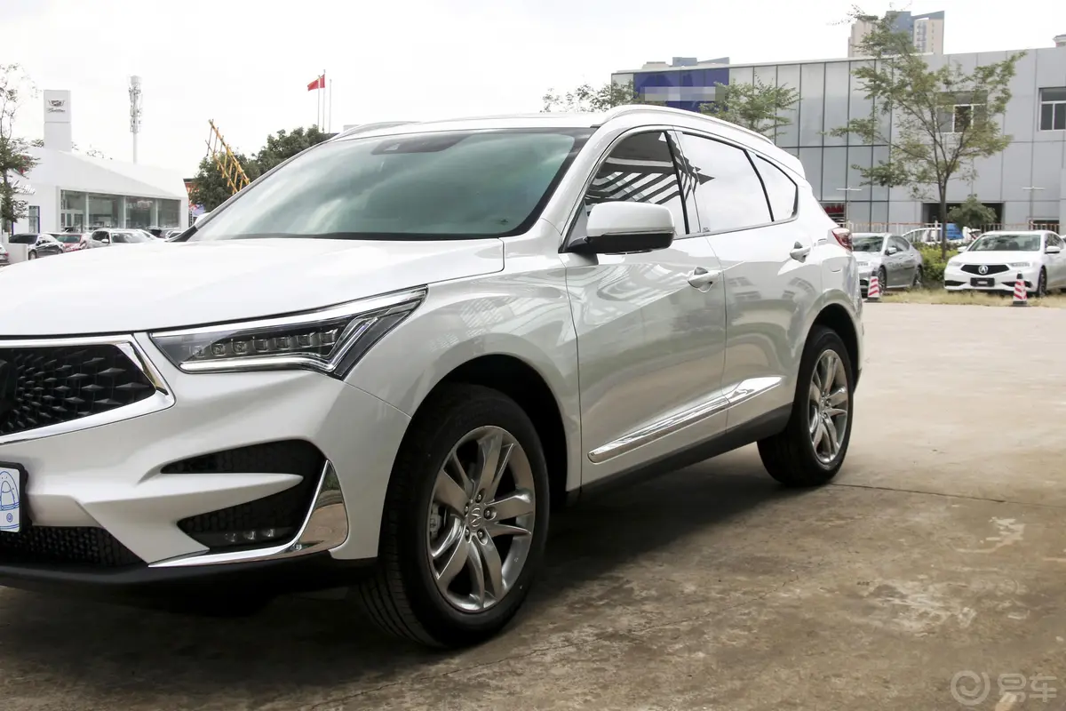 讴歌RDX2.0T 手自一体 四驱 钻享·魅版 国VI外观