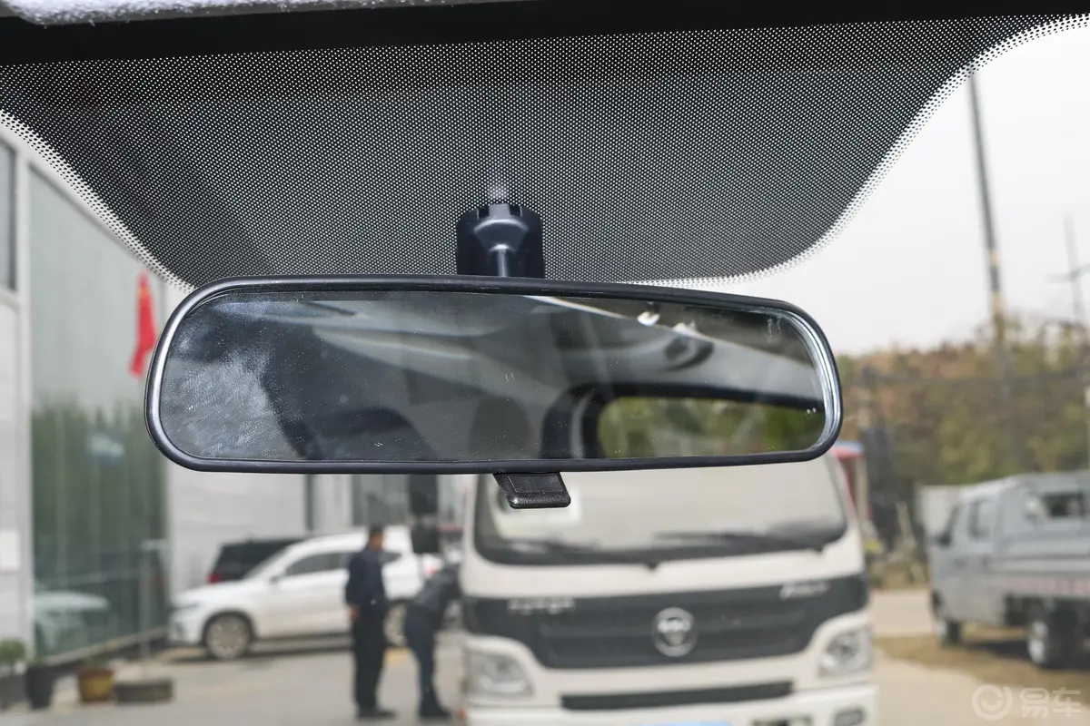 睿行S50S50V 1.5L 手动 盲窗版厢货 2座 国VI内后视镜