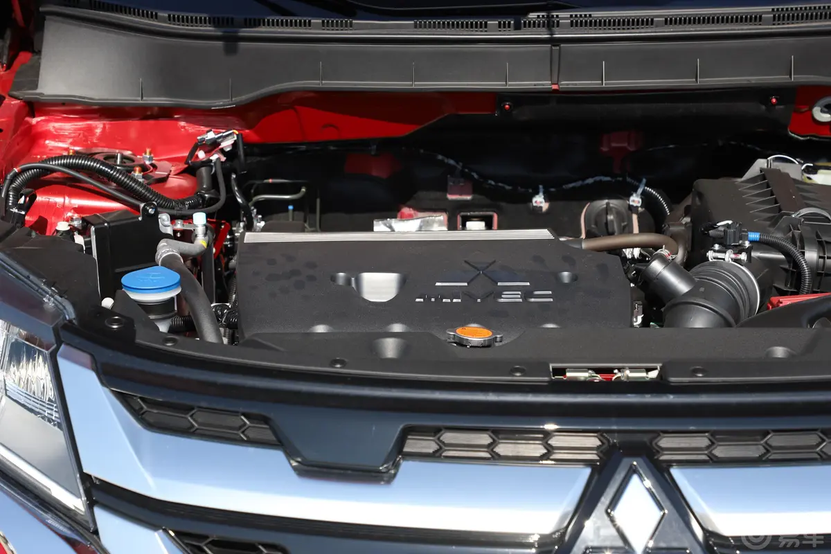 劲炫2.0L CVT 智领版发动机特写