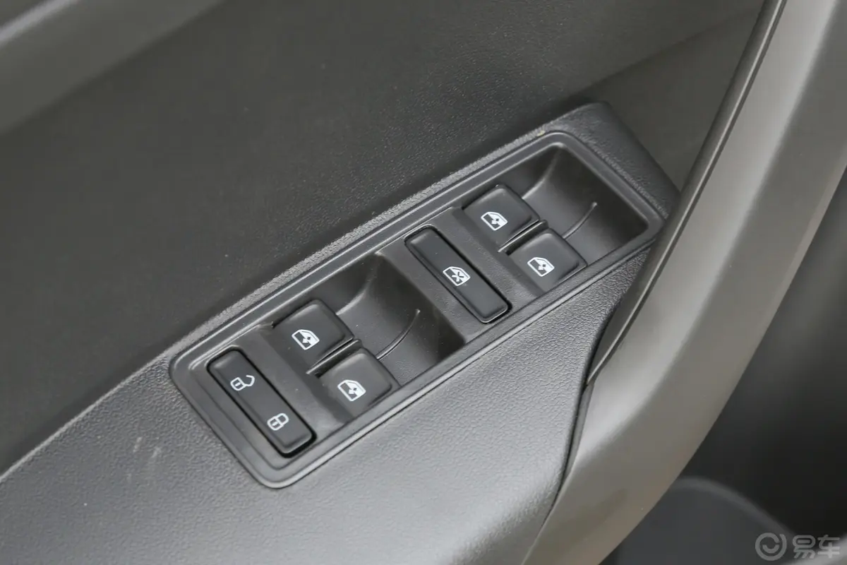 桑塔纳1.5L 自动 风尚版 国V车窗调节整体