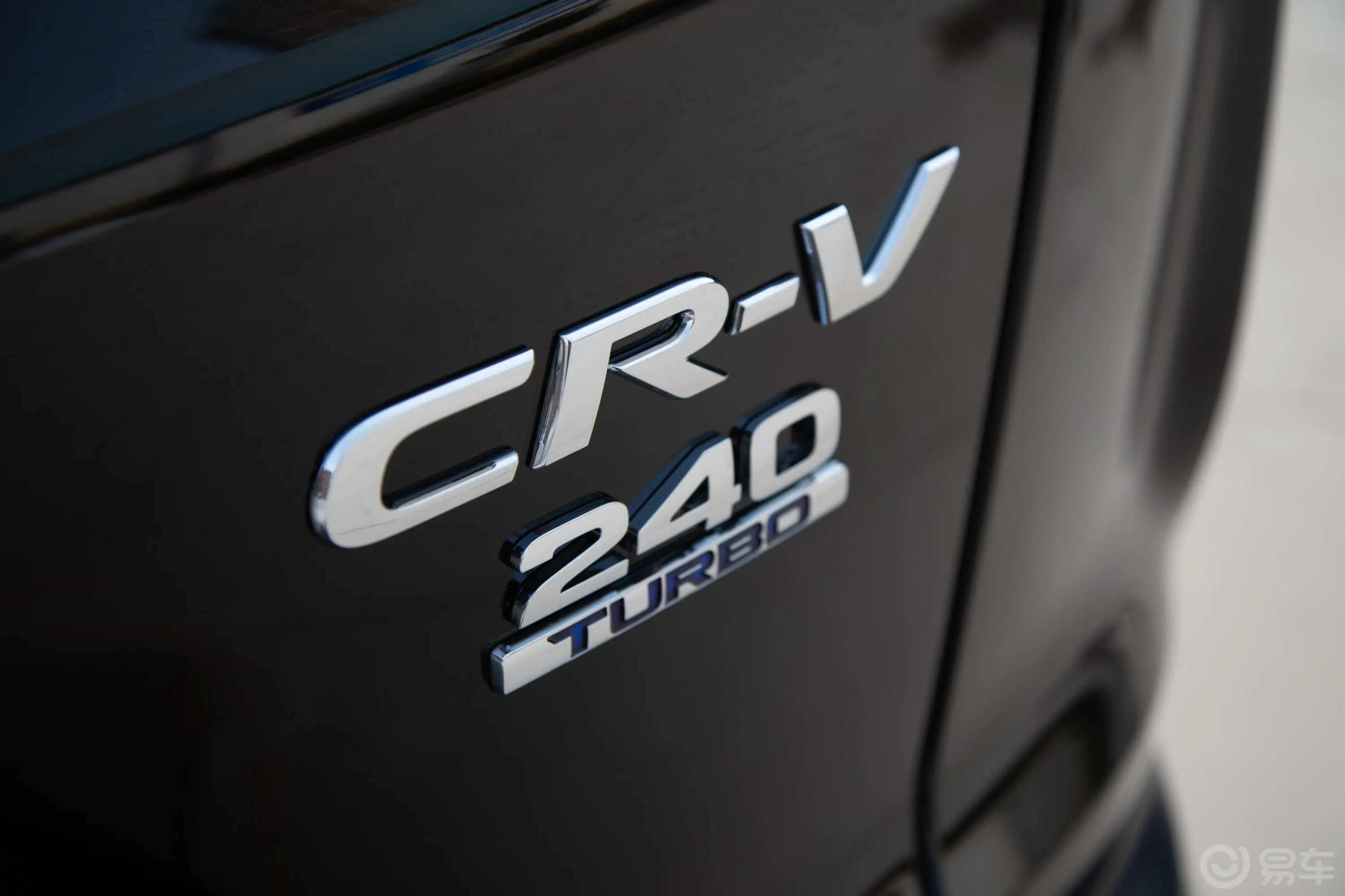 本田CR-V240TURBO CVT 四驱 豪华版 国VI外观