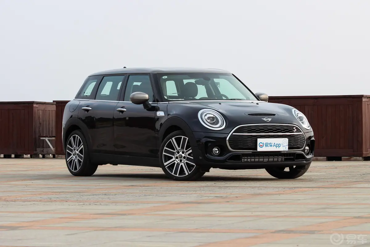 MINI CLUBMAN2.0T COOPER S外观