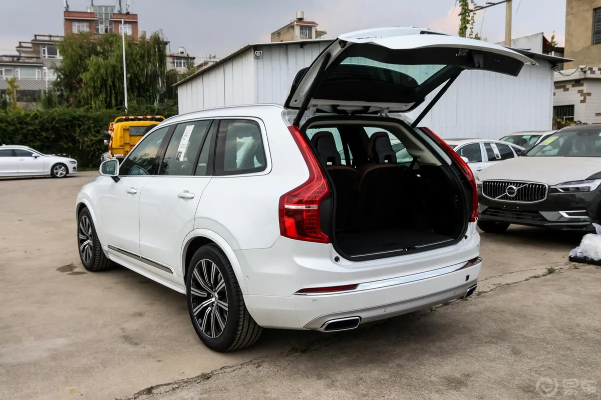 沃尔沃XC90T6 智雅豪华版 7座空间