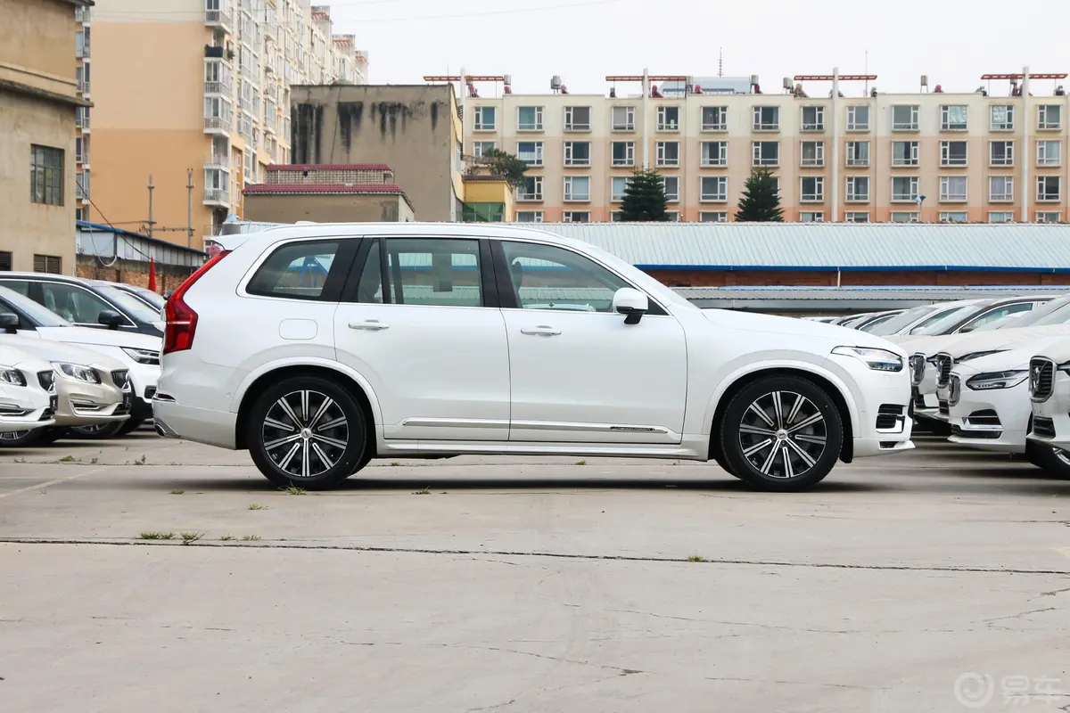 沃尔沃XC90T6 智雅豪华版 7座外观