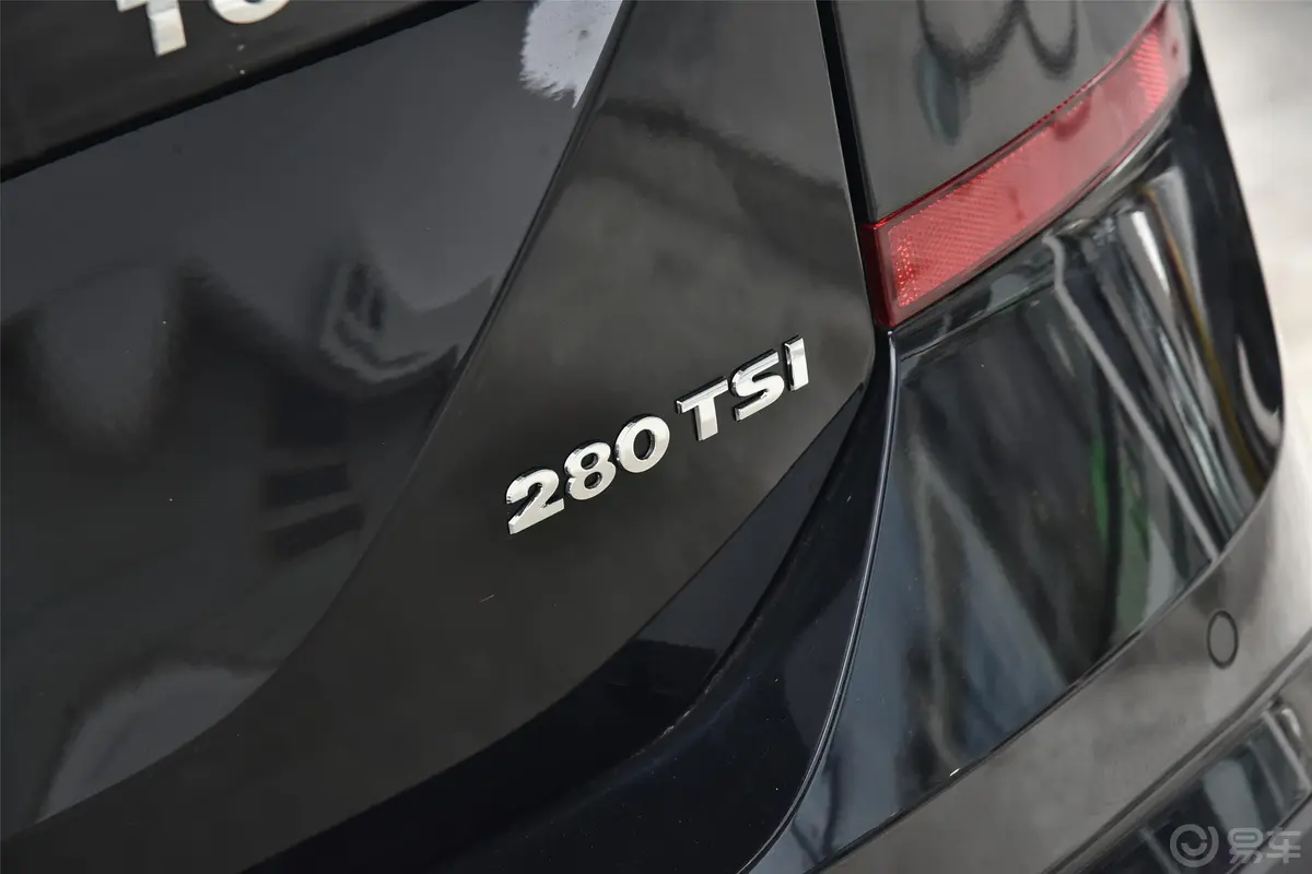 途安L280TSI 双离合 拓界版 6座 国VI外观