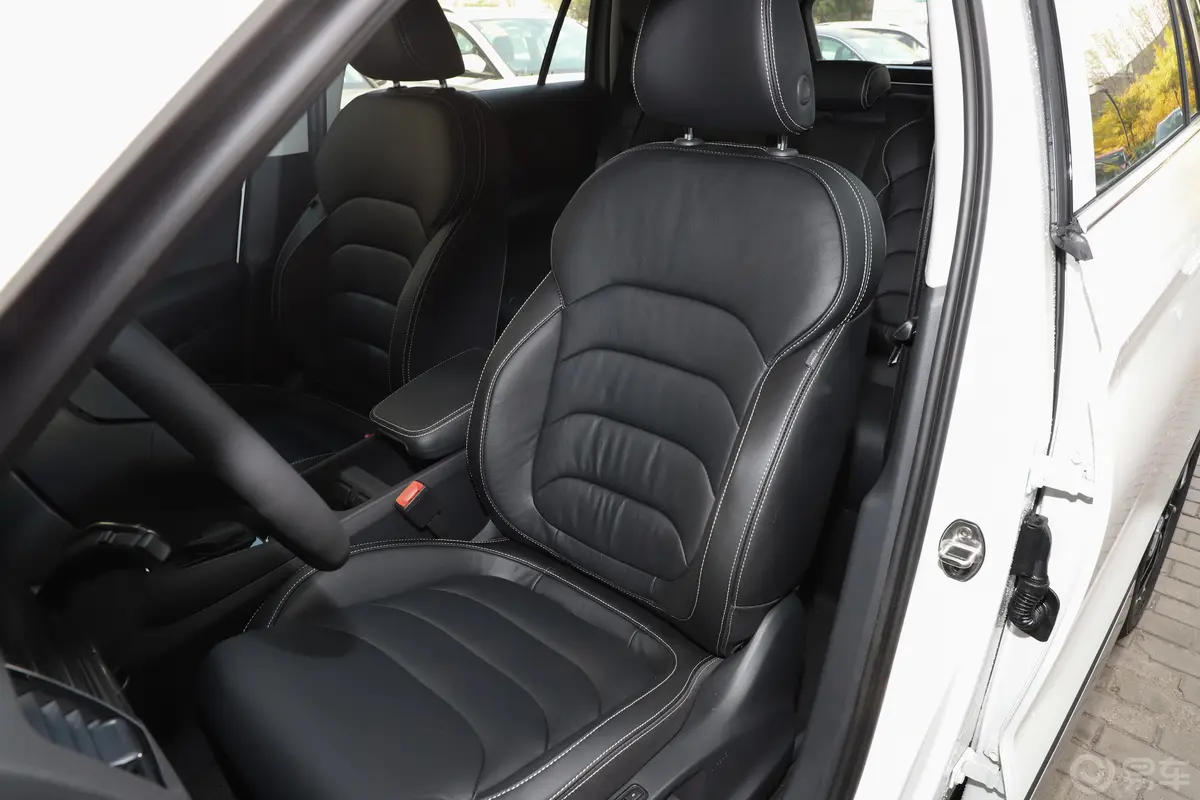 柯迪亚克改款 TSI330 两驱 豪华优享版 5座 国V驾驶员座椅