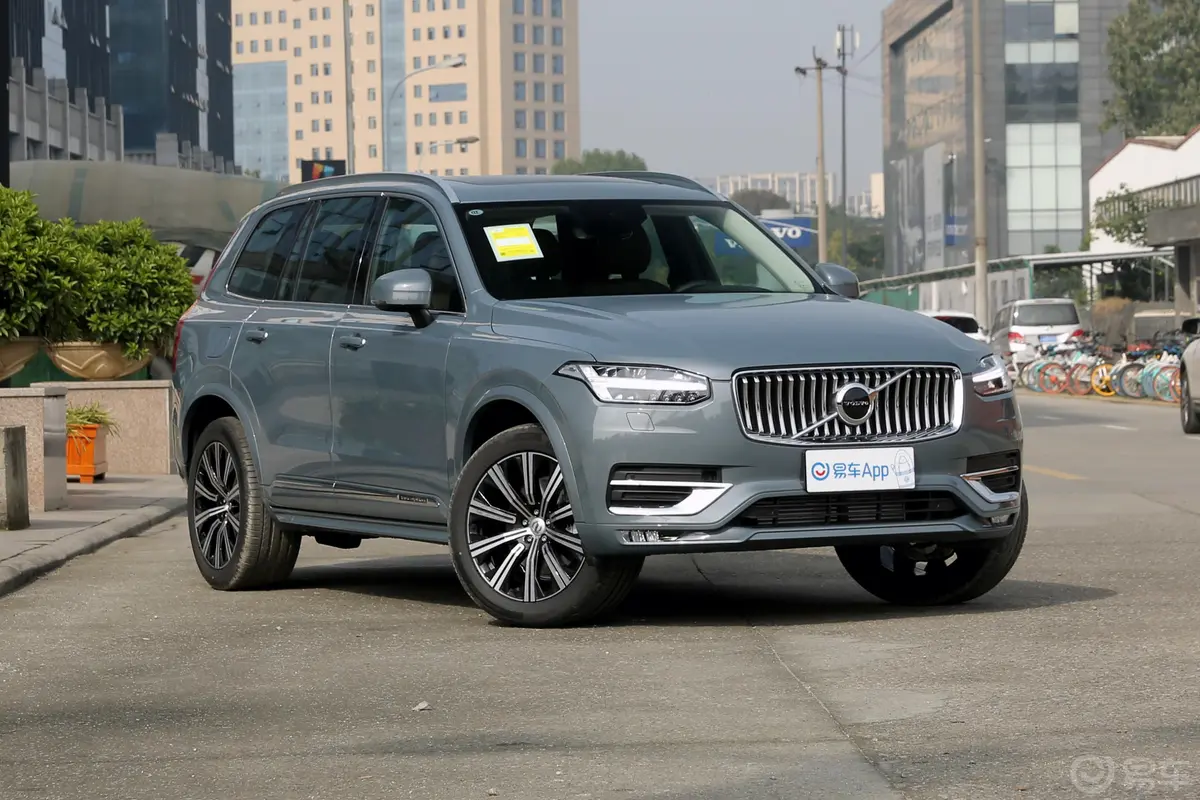 沃尔沃XC90T6 智逸豪华版 7座主驾驶后视镜背面