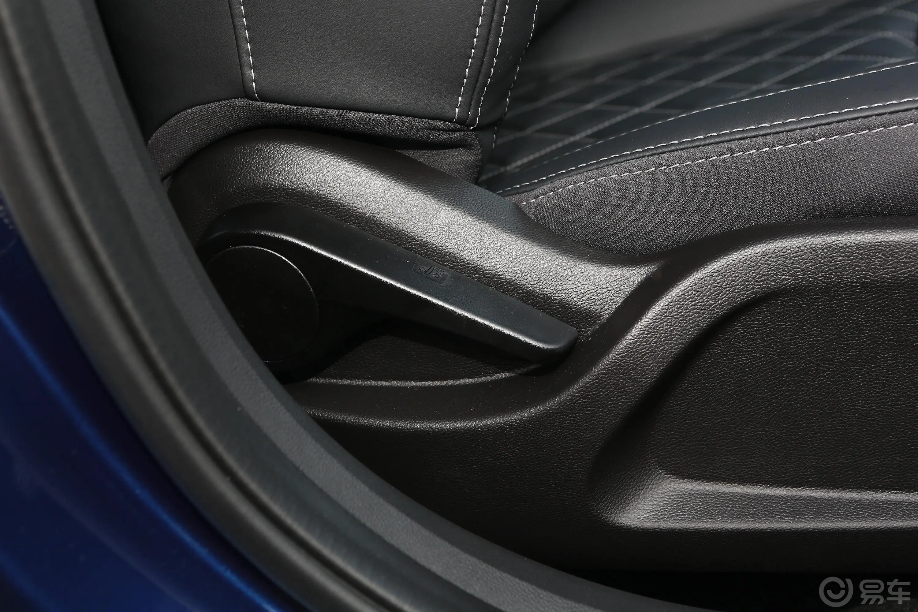 艾瑞泽GX冠军版 1.5L CVT 精英型 国Ⅵ副驾座椅调节