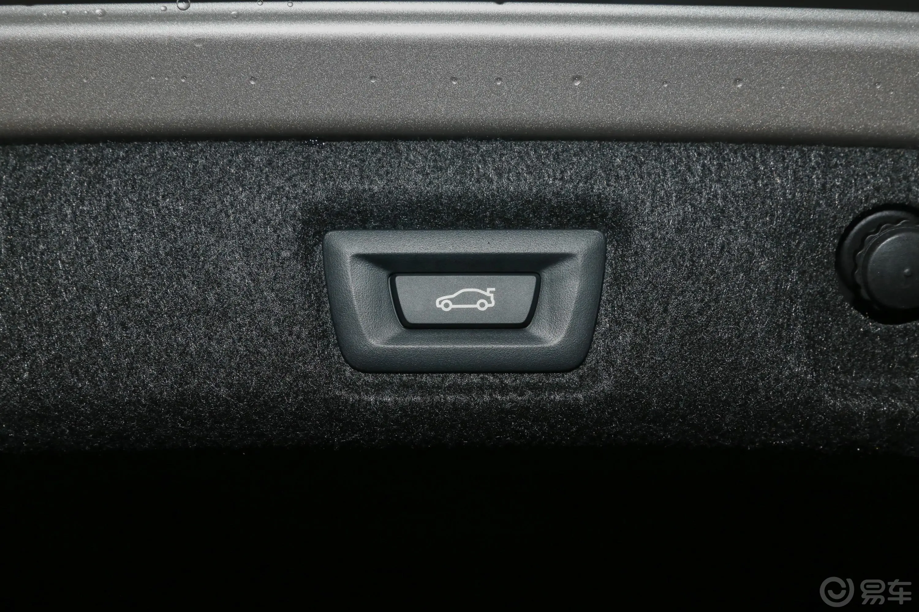 宝马5系530Li xDrive 豪华套装空间