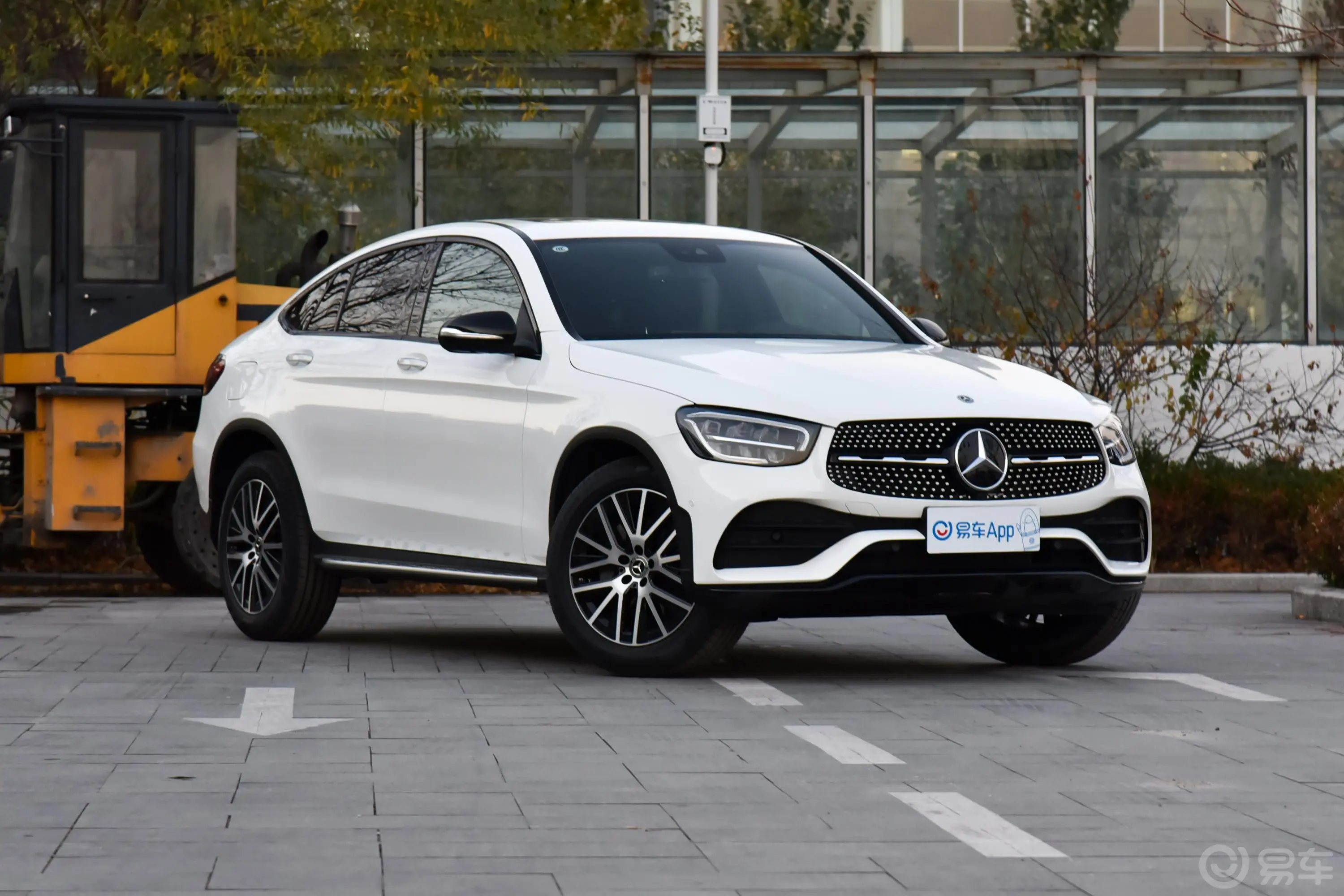 奔驰GLC轿跑GLC 300 4MATIC 轿跑SUV外观