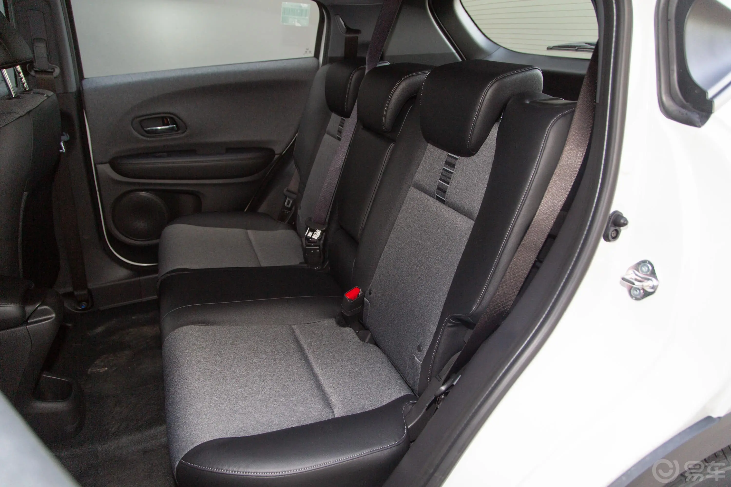 本田XR-V1.5L CVT 舒适版 国V后排座椅