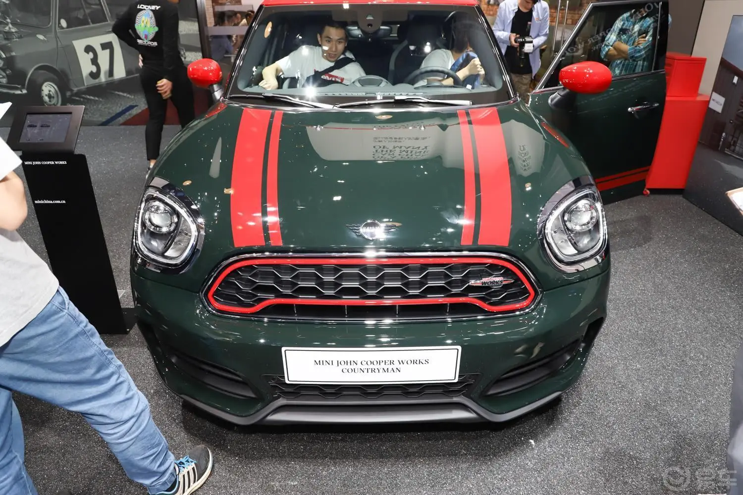 MINI JCW COUNTRYMAN