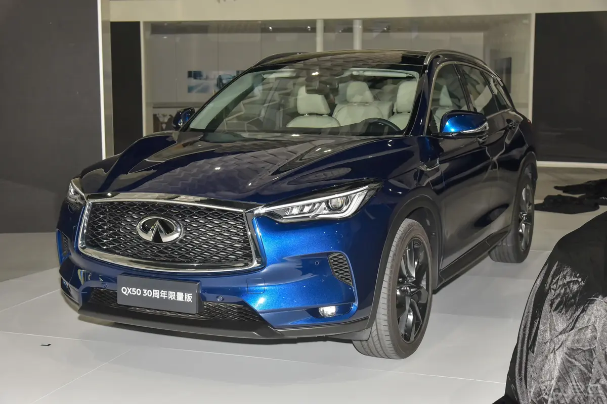 英菲尼迪QX50