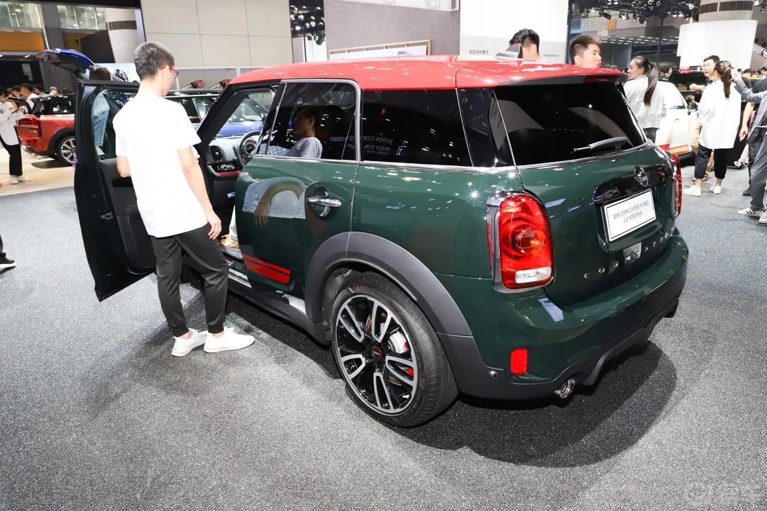 MINI JCW COUNTRYMAN