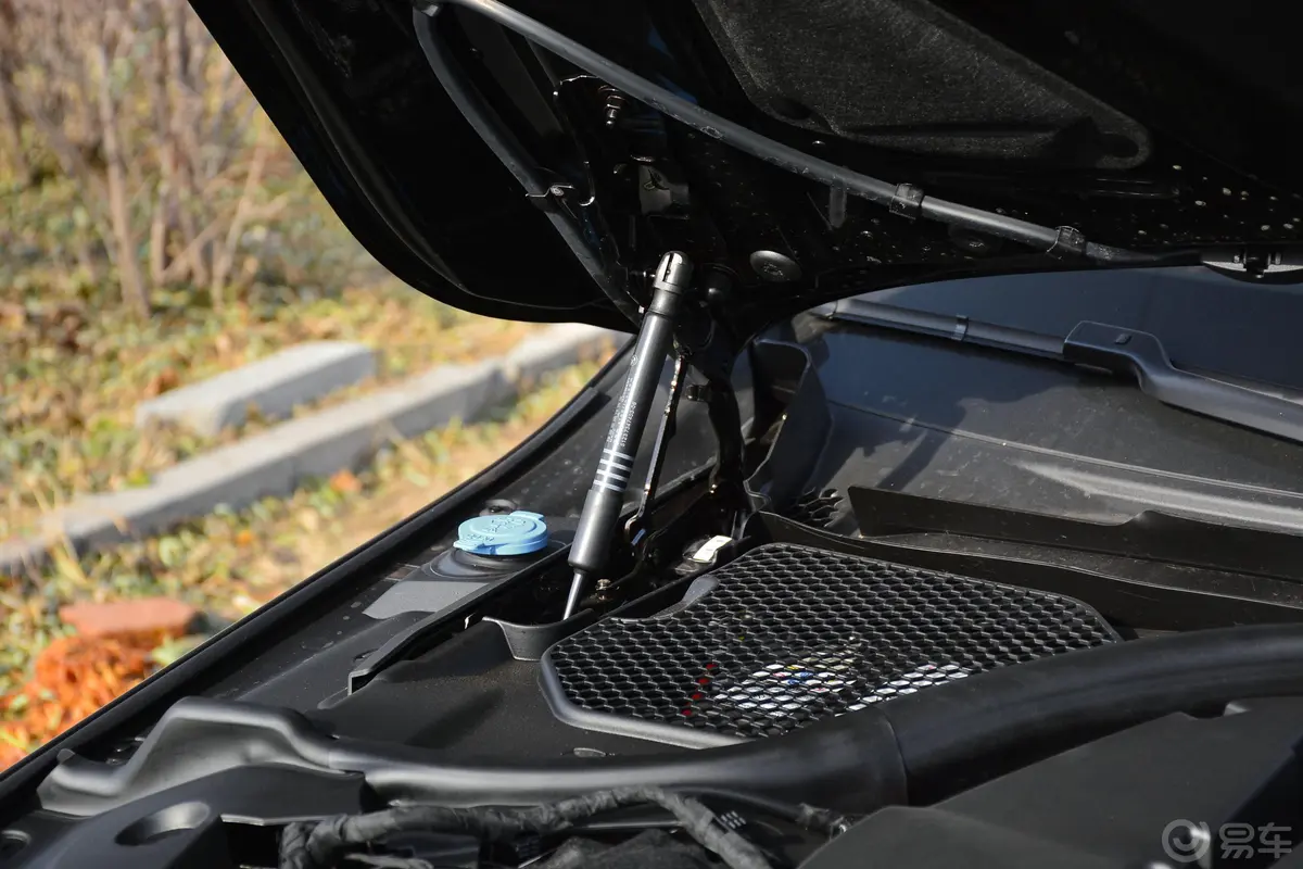 宝马7系750Li xDrive V8 豪华套装外观