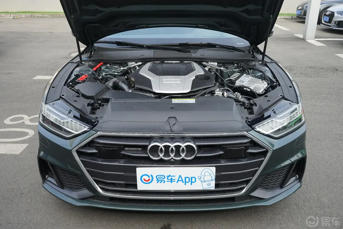 奥迪A755 TFSI quattro 竞技版外观