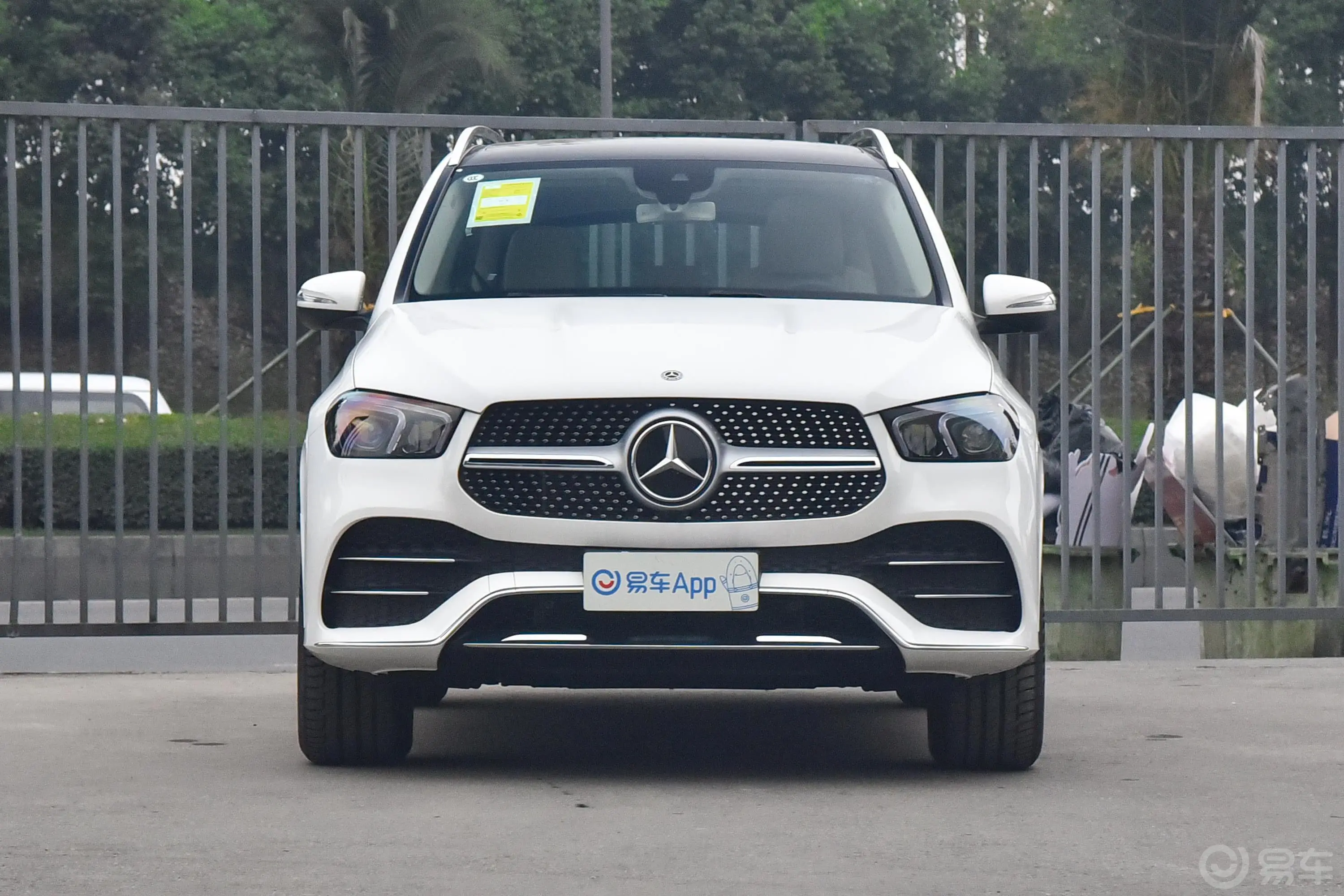 奔驰GLE改款 GLE 350 4MATIC 时尚型外观