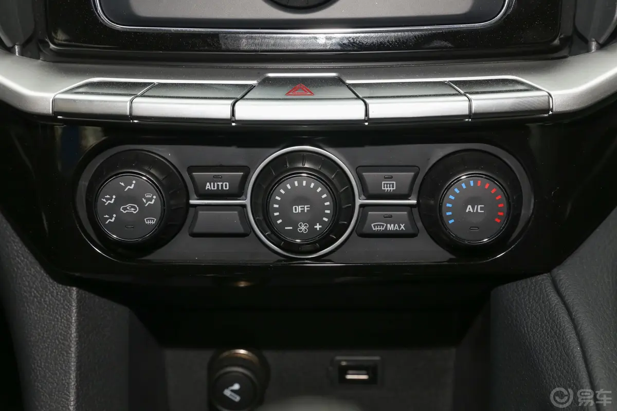 驭胜S3502.0T 手动 两驱 豪华版 5座 柴油空调