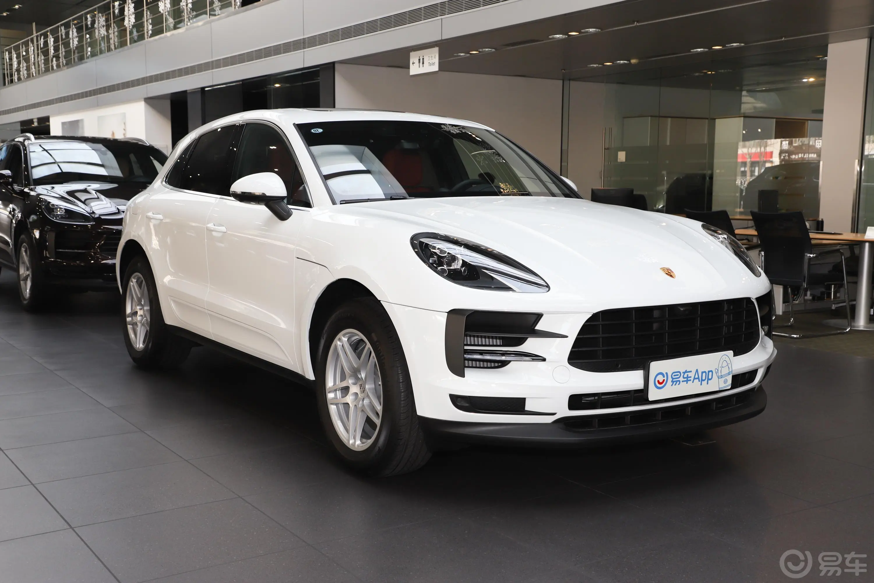 MacanMacan S 3.0T侧前45度车头向右水平