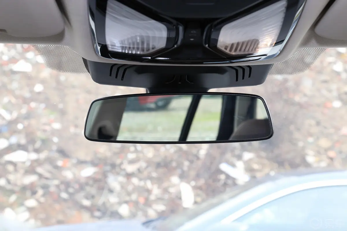 宝马X5(进口)xDrive40i 尊享型 M运动套装内后视镜