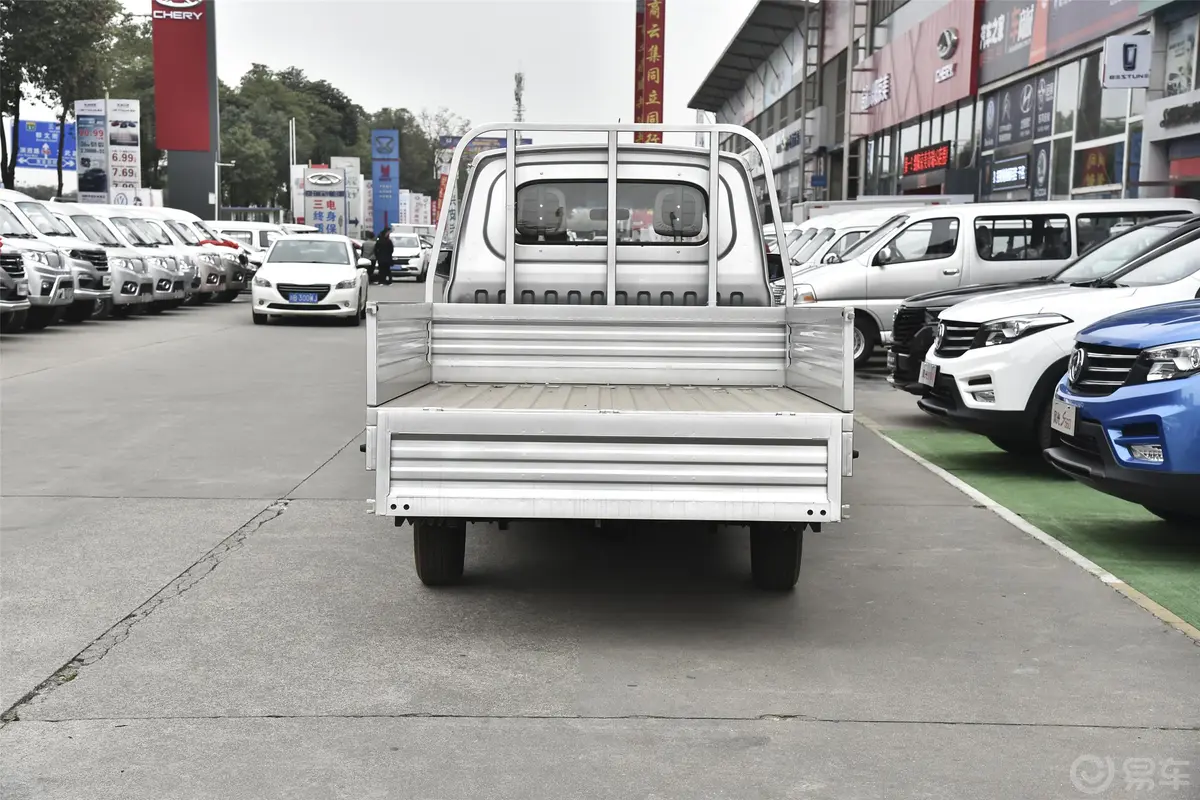 东风小康C521.5L 手动 双排标准型空间