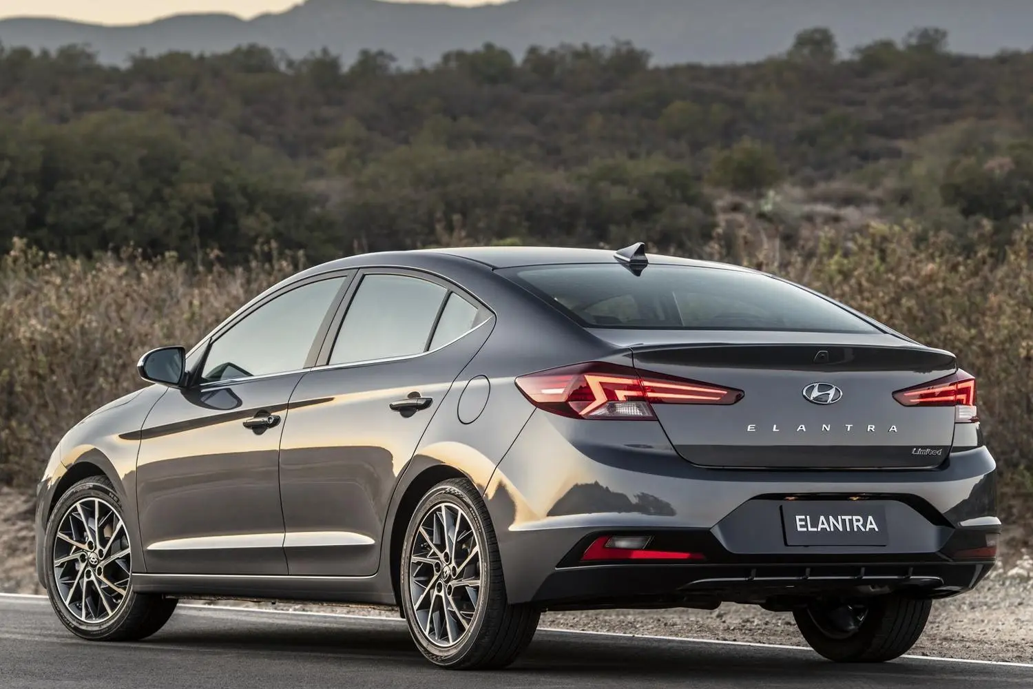 Elantra