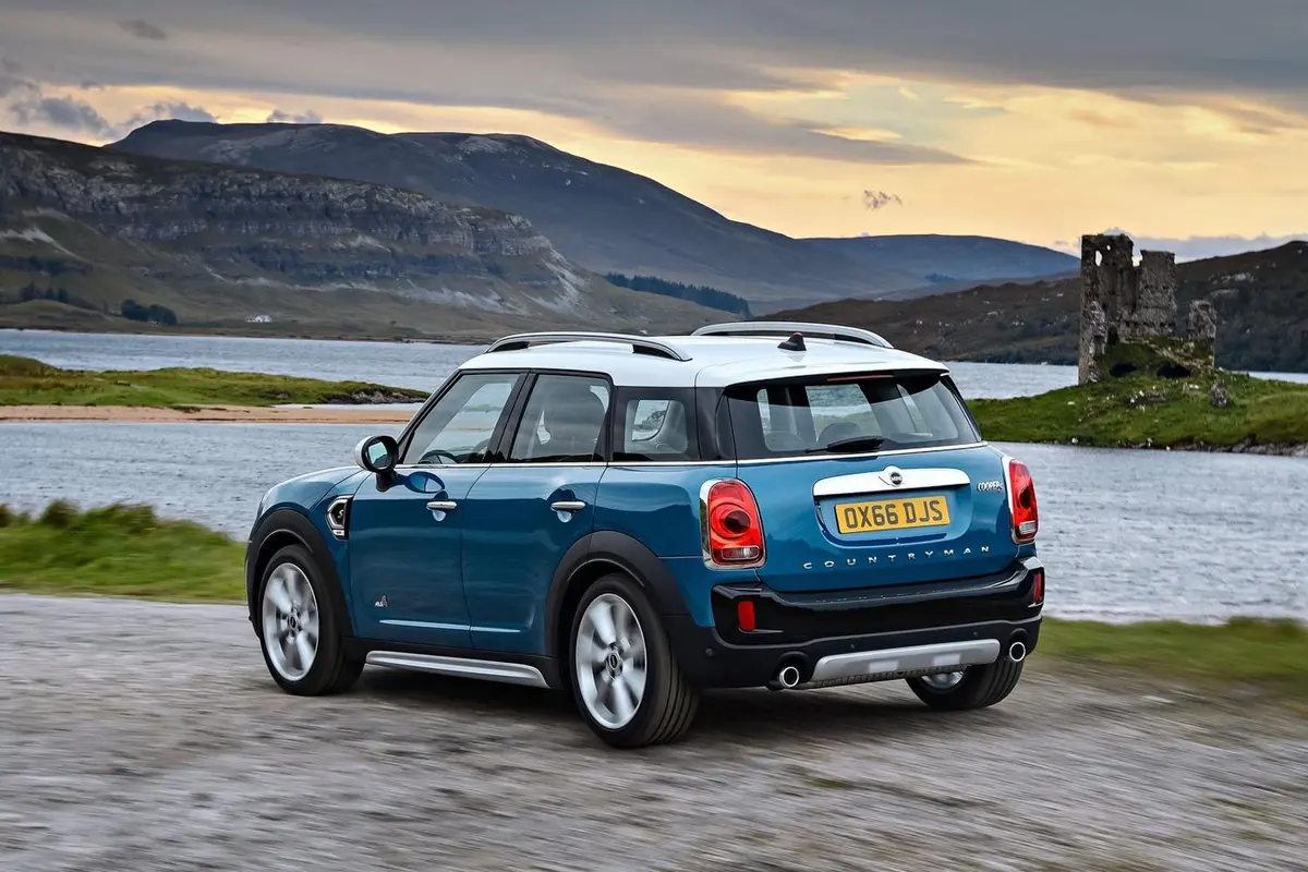 MINI COUNTRYMAN