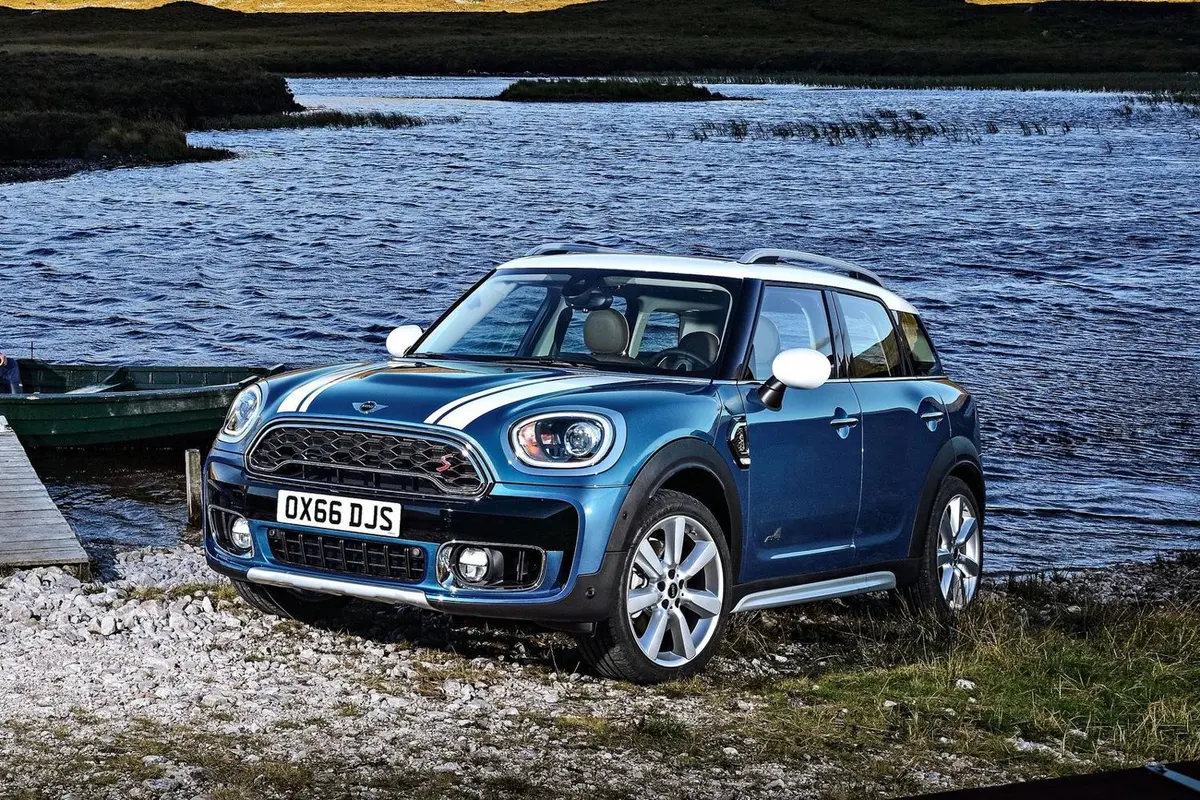 MINI COUNTRYMAN