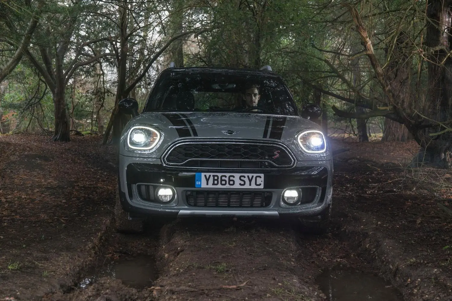 MINI COUNTRYMAN