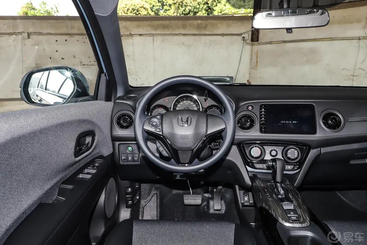 本田XR-V1.5L CVT 舒适版驾驶位区域