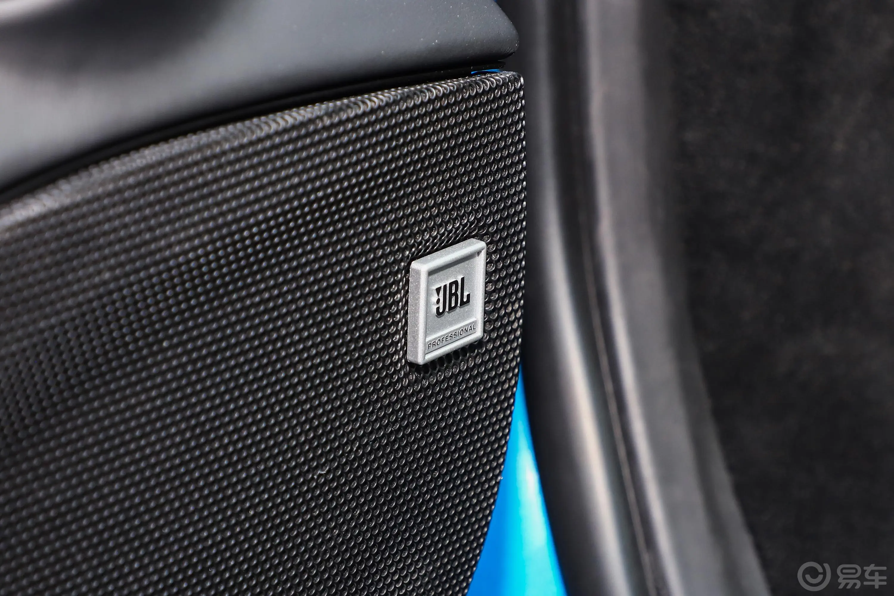 法拉利F8Tributo 3.9T音响和品牌