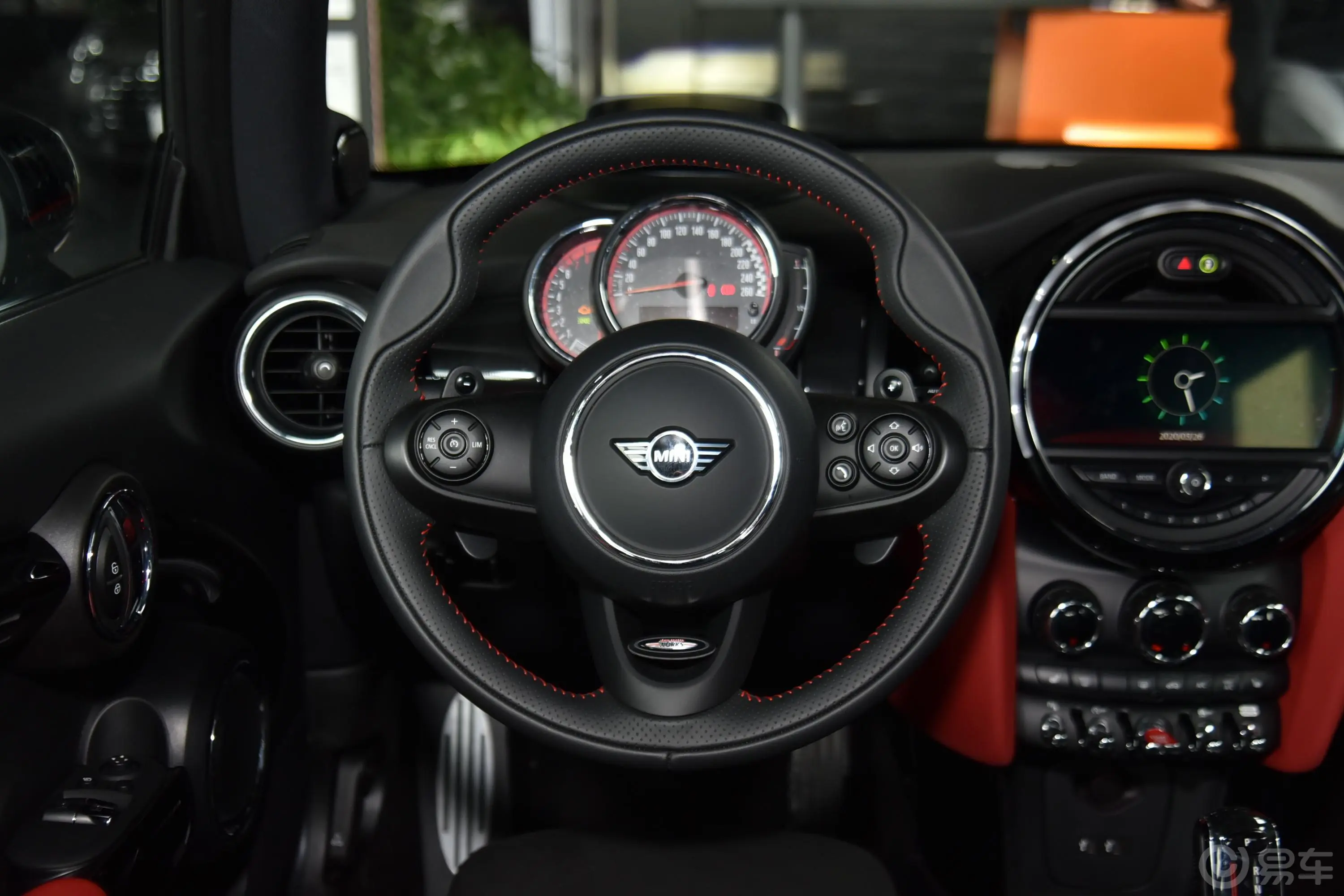 MINI JCW2.0T ALL-IN内饰