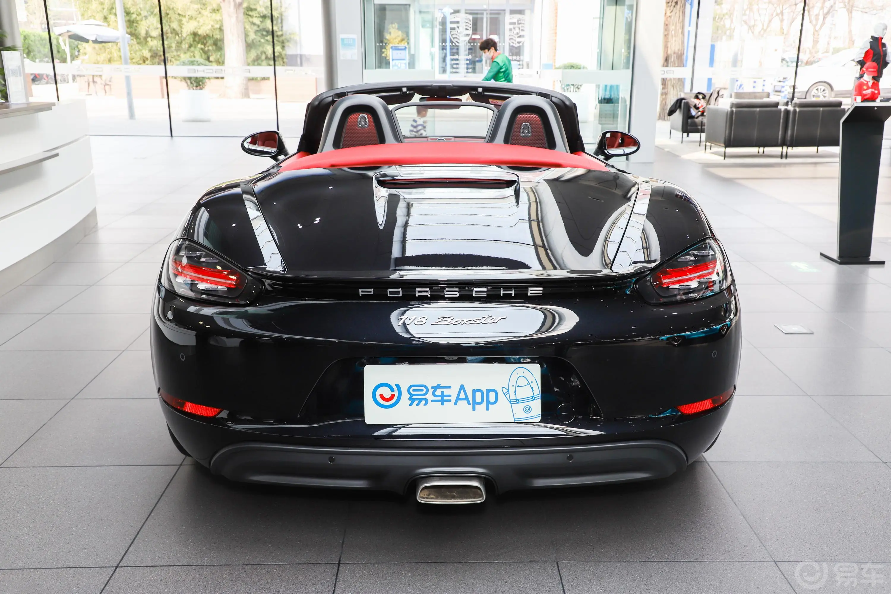 保时捷718Boxster 2.0T外观