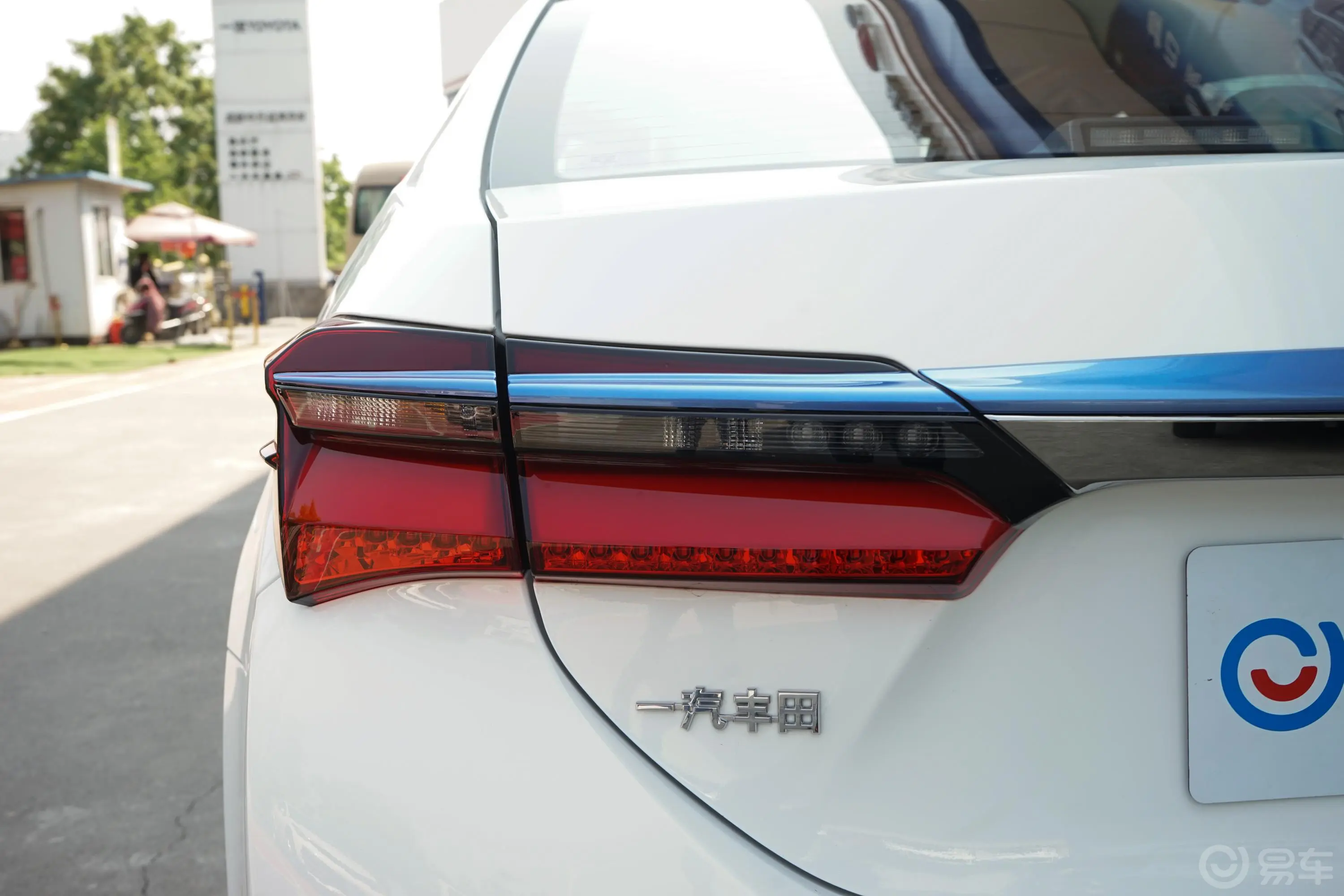 卡罗拉 双擎E+1.8L E-CVT 舒适版外观灯组