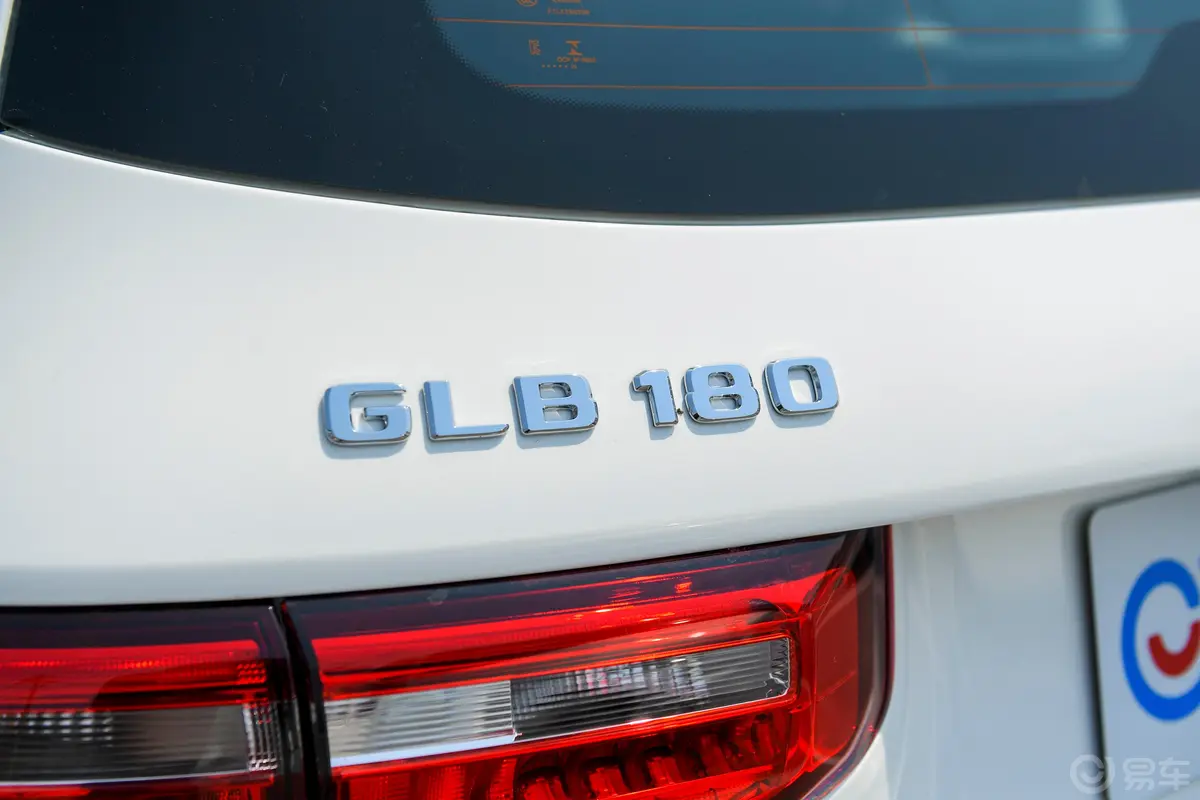 奔驰GLBGLB 180 动感型外观
