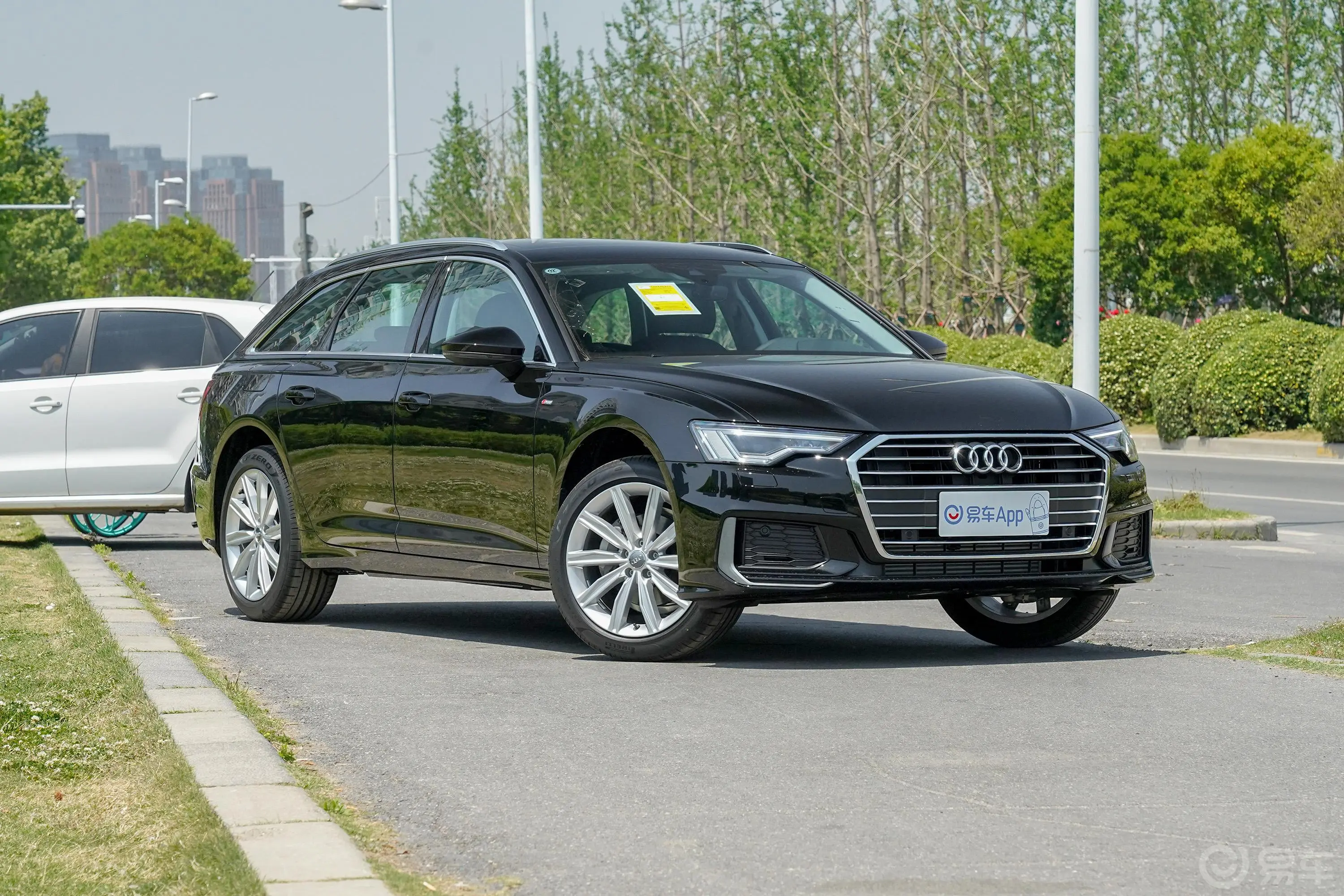 奥迪A6Avant 先锋派 40 TFSI 豪华动感型备胎