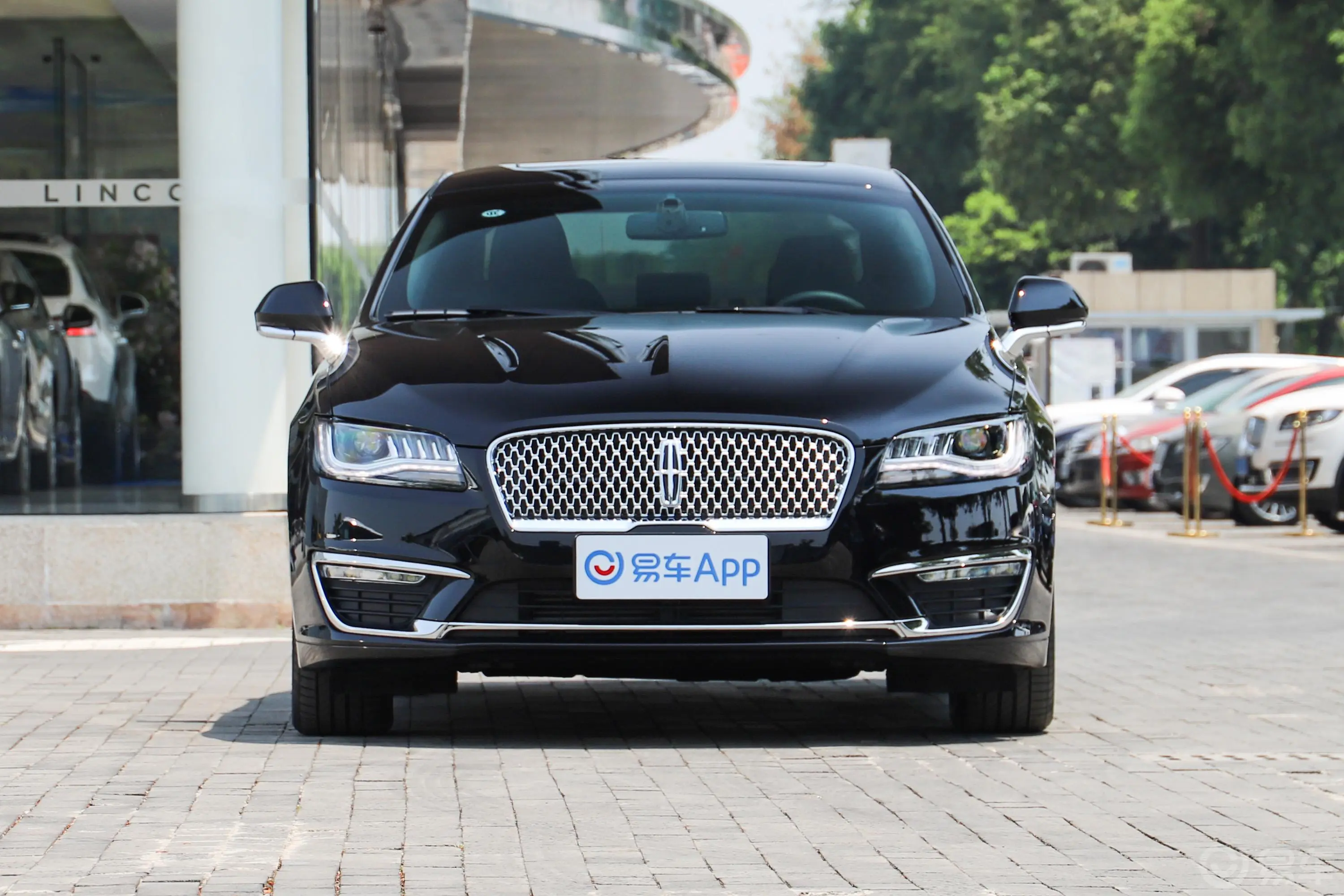 林肯MKZ2.0T 尊享版 国VI正前水平