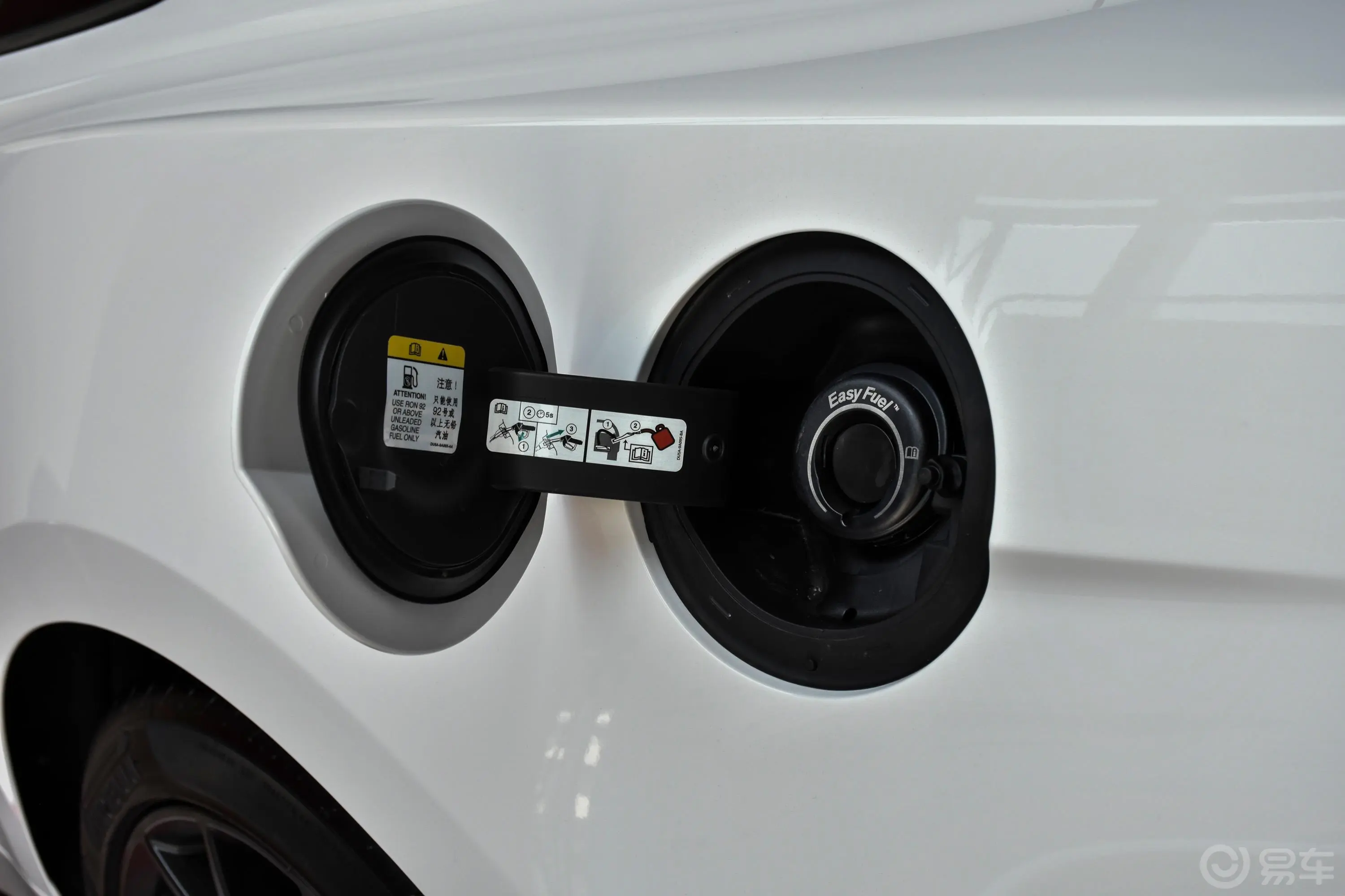 Mustang2.3L EcoBoost 性能加强版油箱盖