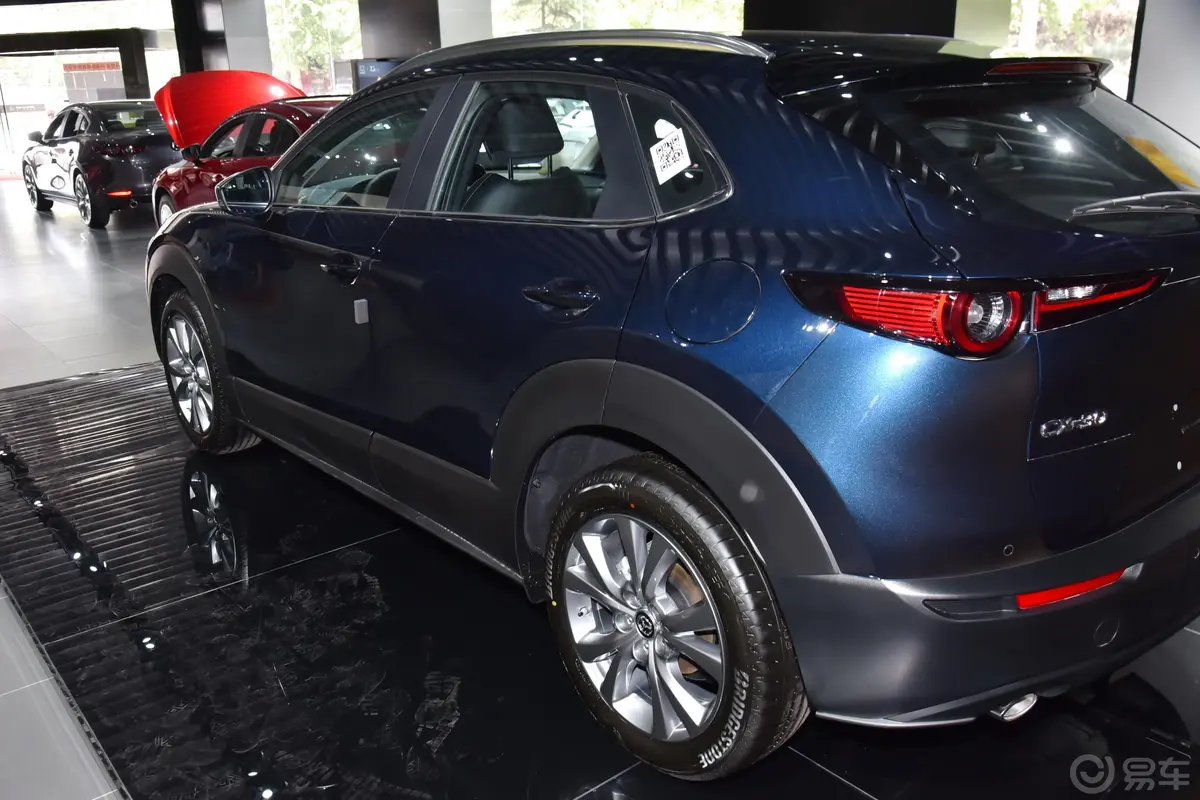 马自达CX-302.0L 手自一体 耀悦型外观