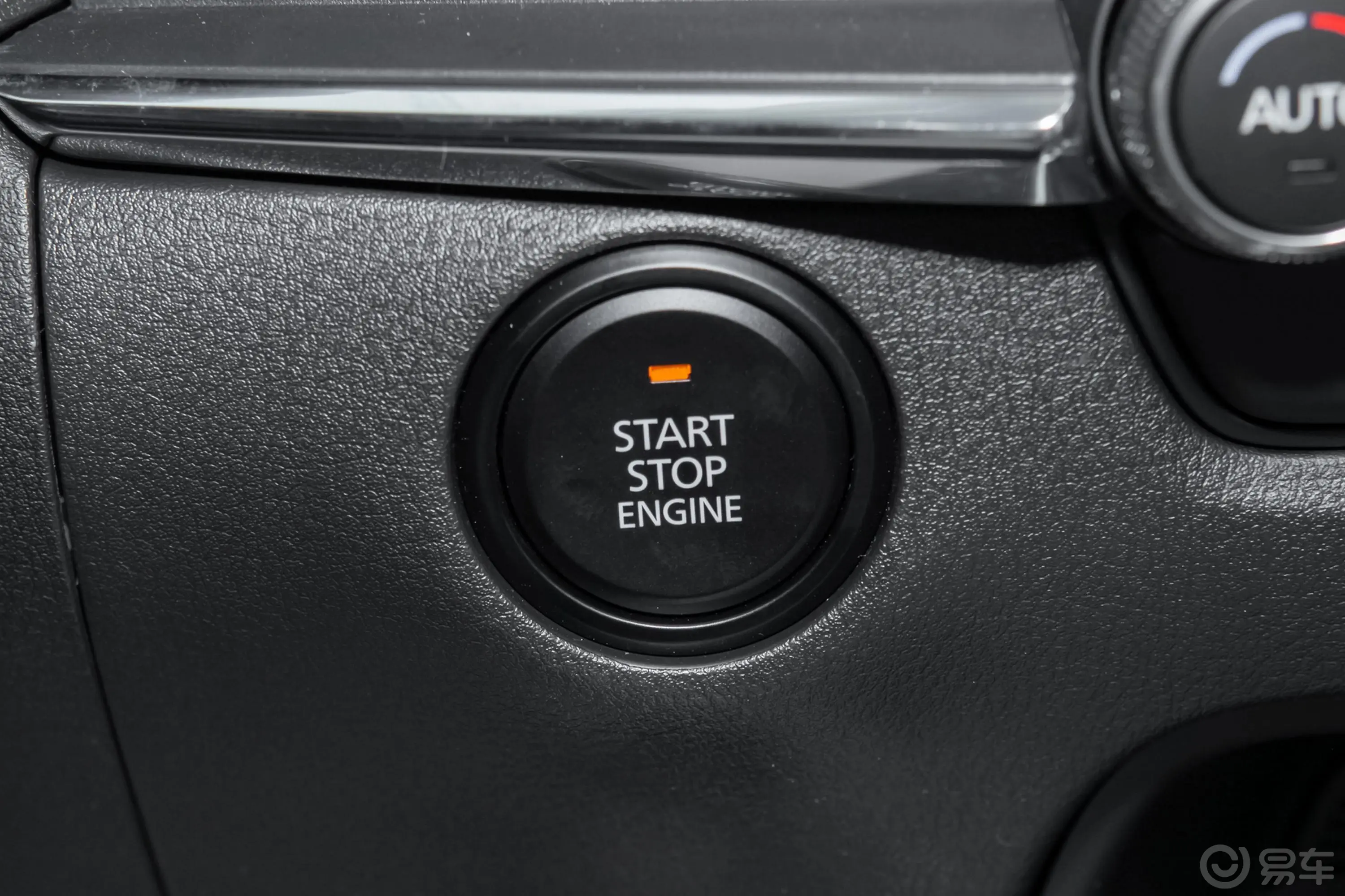 马自达CX-302.0L 手自一体 雅悦型钥匙孔或一键启动按键