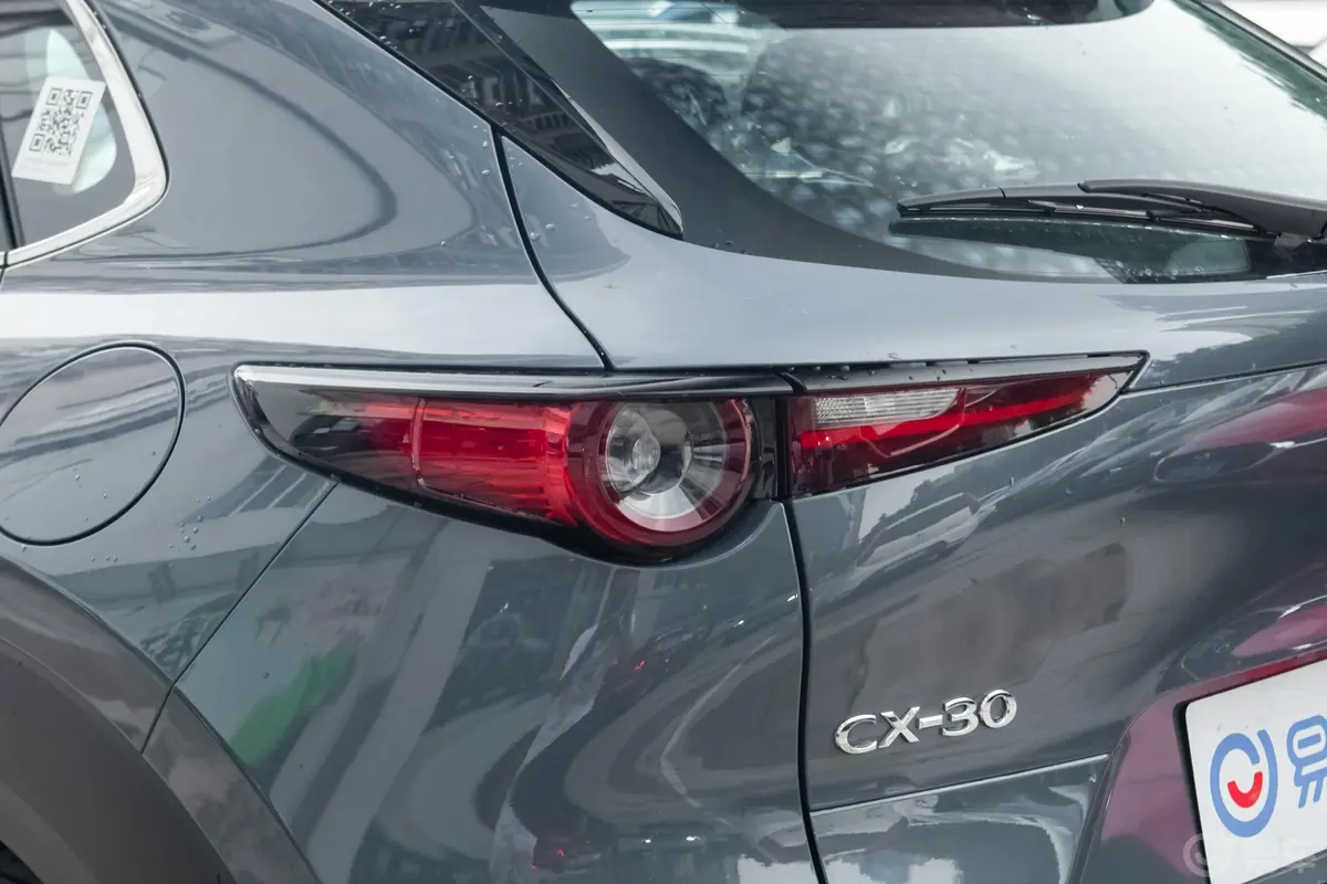 马自达CX-302.0L 手自一体 雅悦型外观