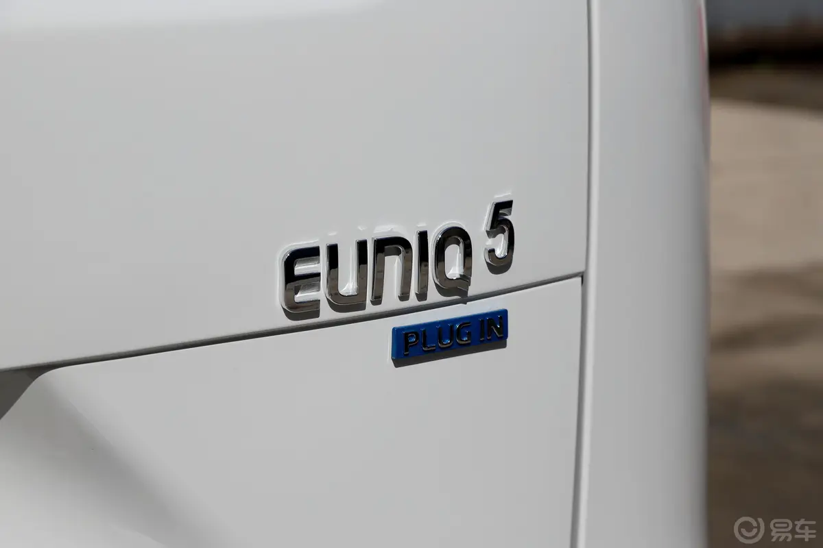 EUNIQ 5 插电混动精英版外观